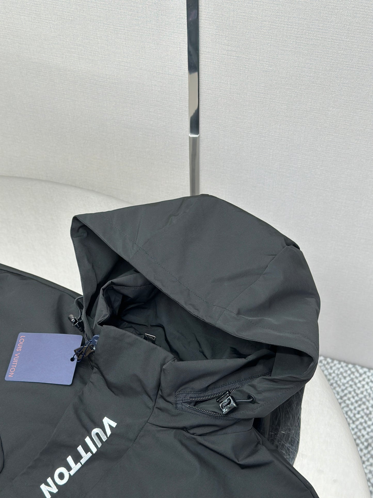 LOUI*V Technical Mid-Length Parka