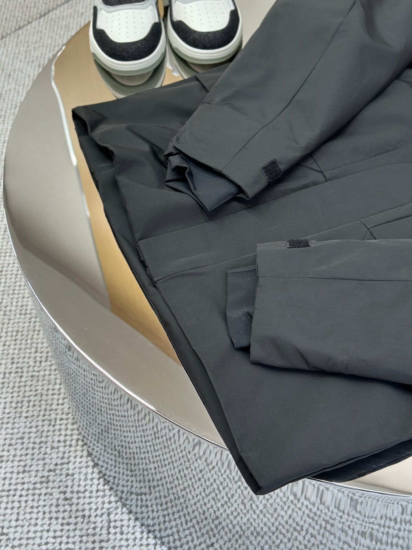 LOUI*V Technical Mid-Length Parka