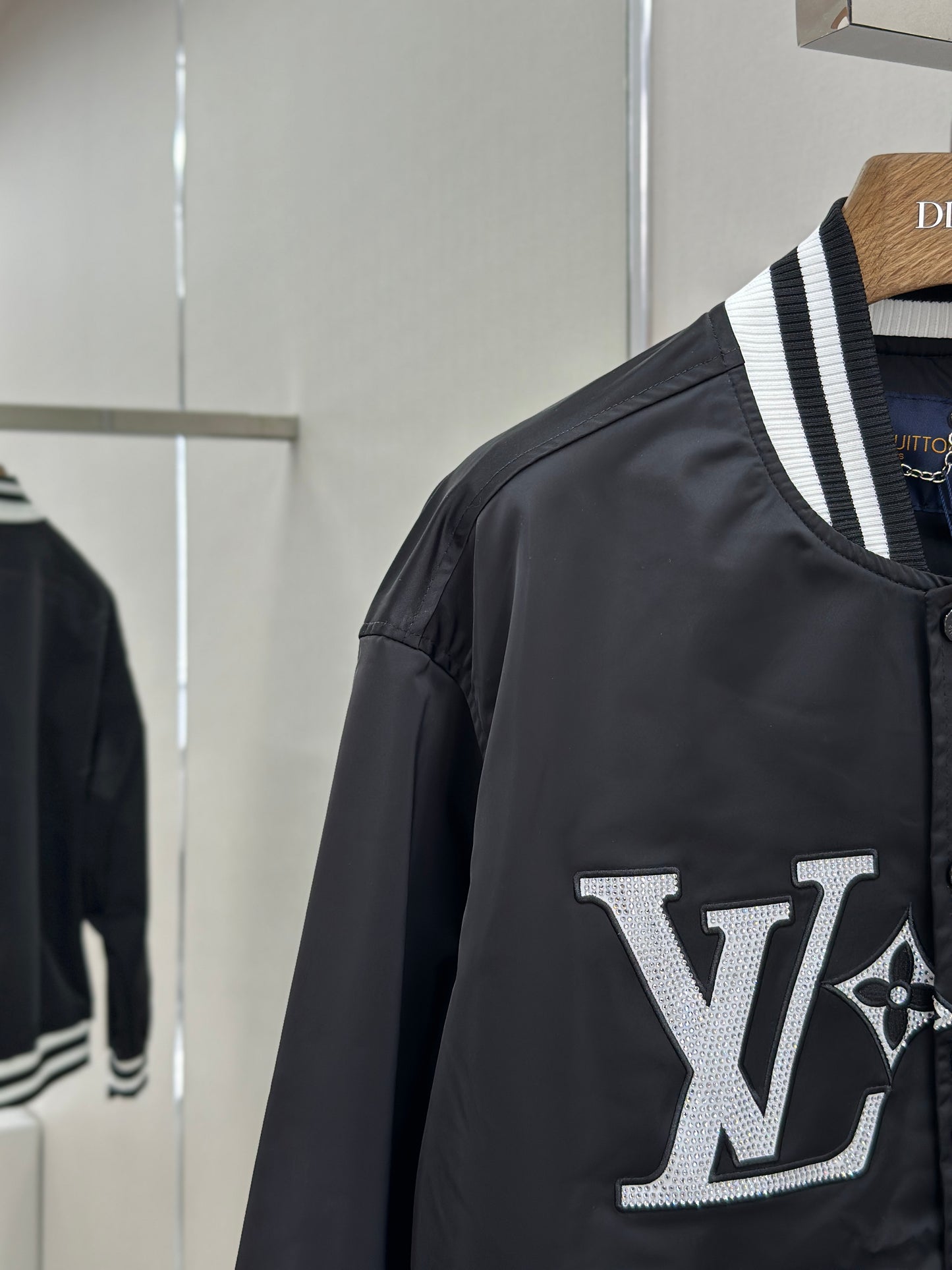 LOUI*V Lovers Baseball Blouson