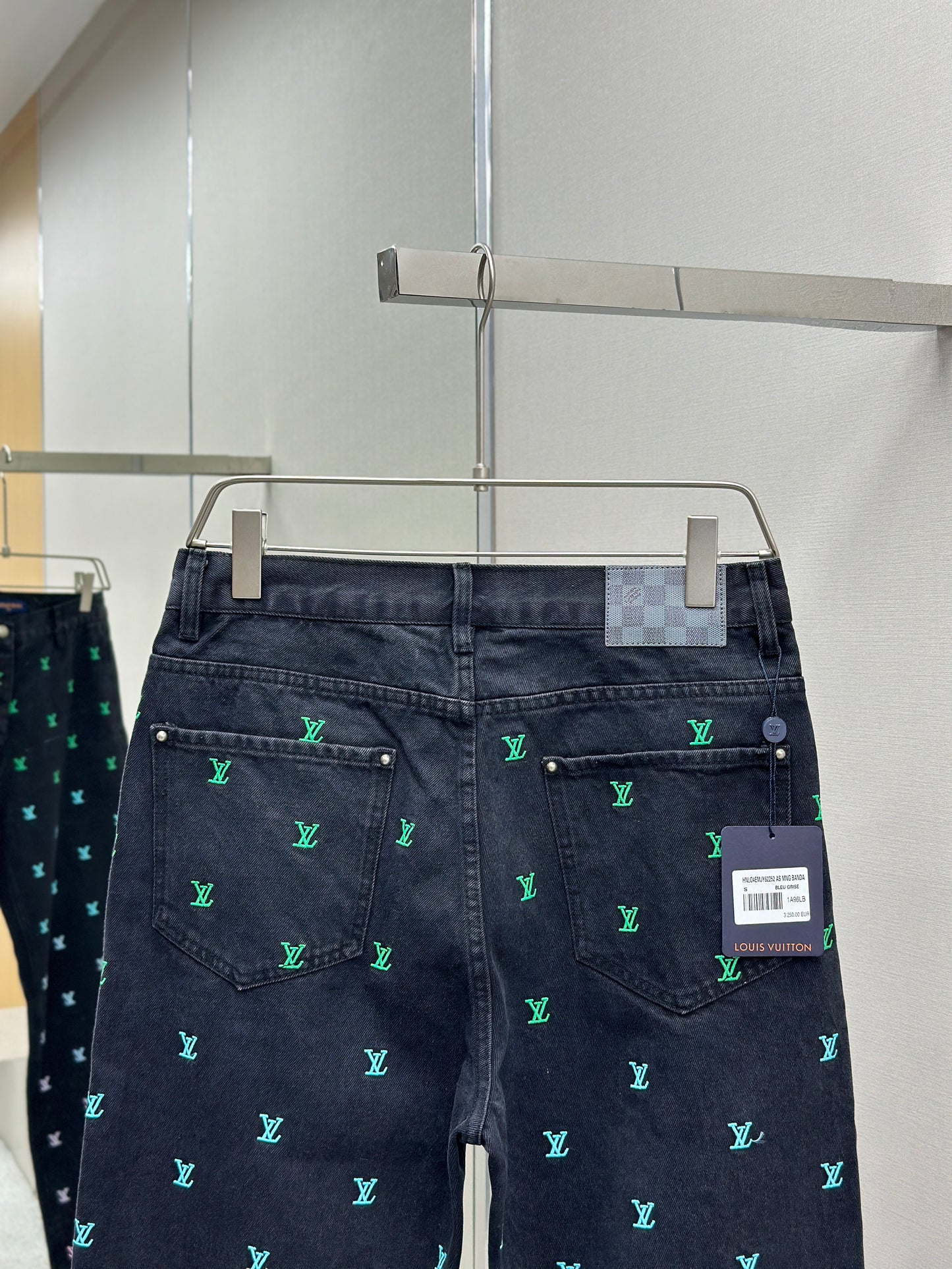 LOUI*V Blason Gradient Embroidered Denim Skate Pants