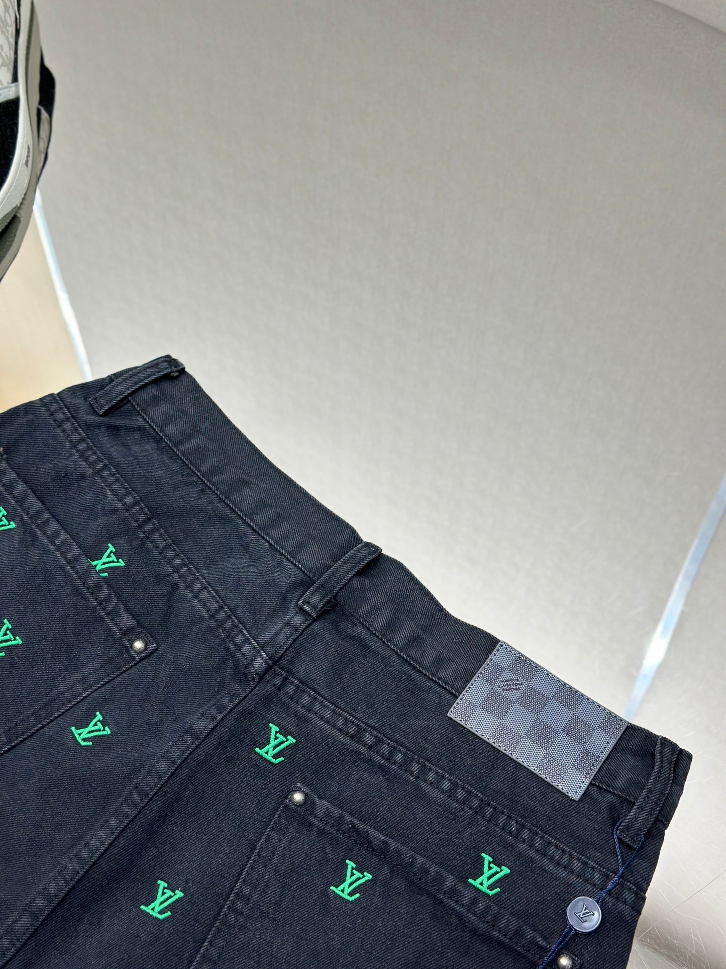 LOUI*V Blason Gradient Embroidered Denim Skate Pants