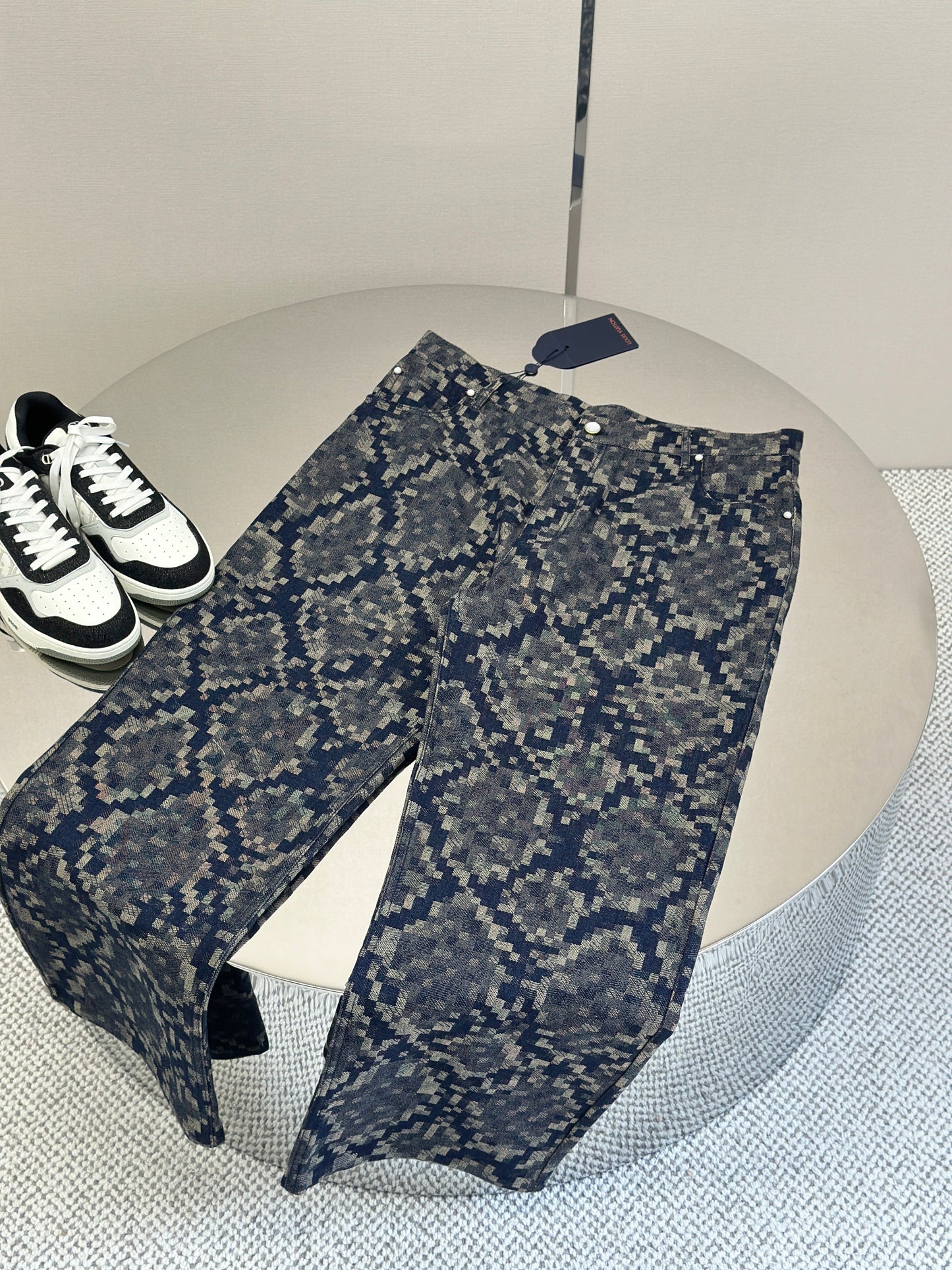 LOUI*V Graphic Denim Skate Pants