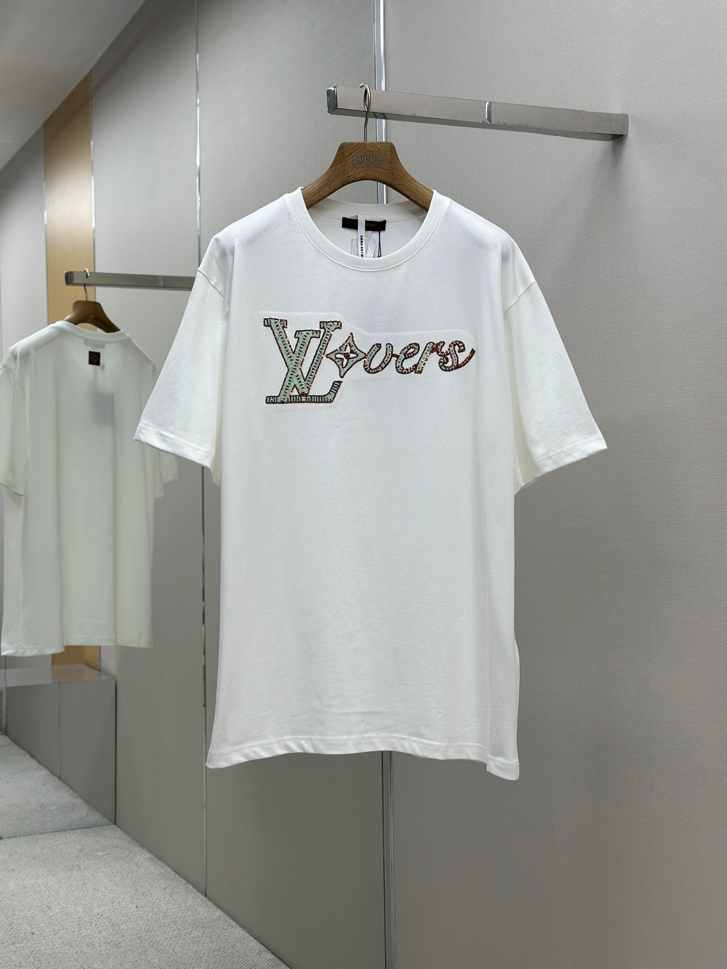 LOUI*V Embroidered Short-Sleeved T-Shirt