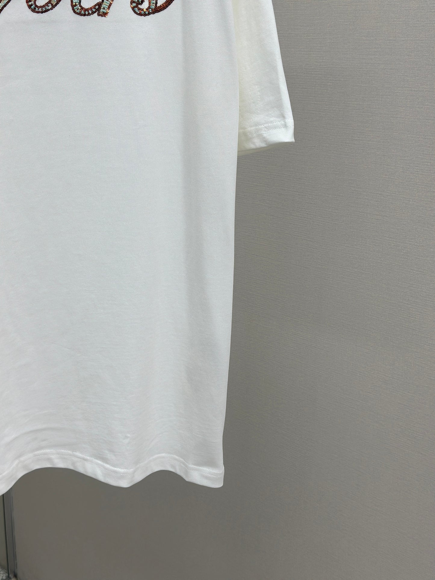 LOUI*V Embroidered Short-Sleeved T-Shirt