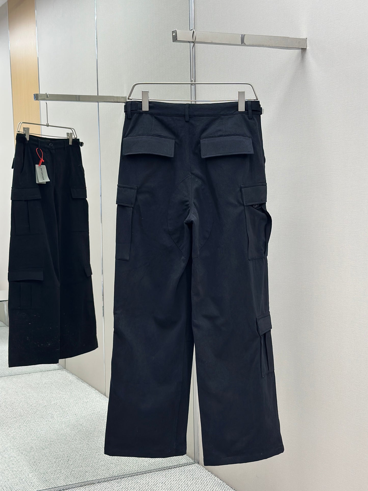 BALENC* Cargo Pants Regular Fit in black workwear twill