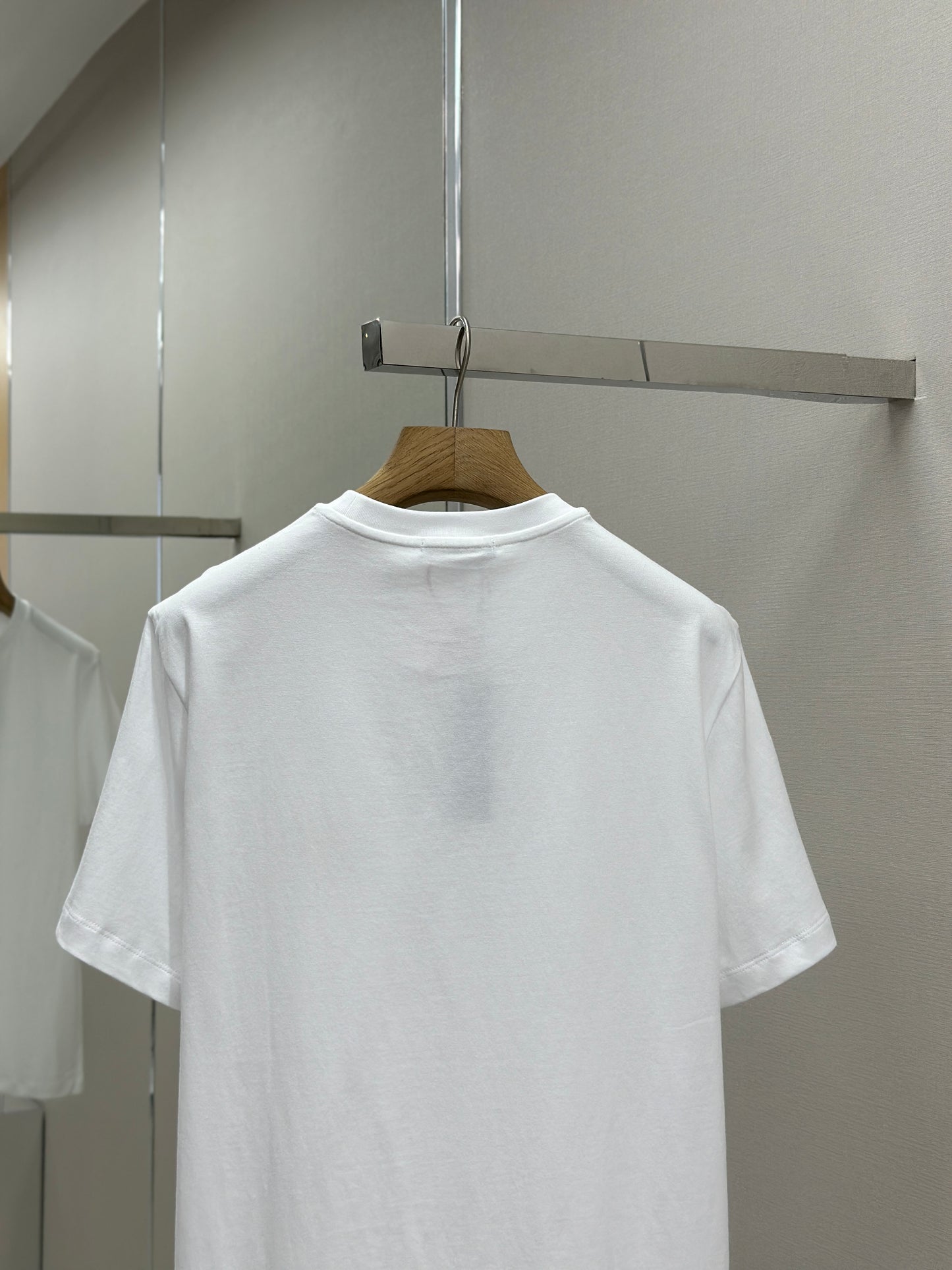 VERSA* Medusa T-Shirt