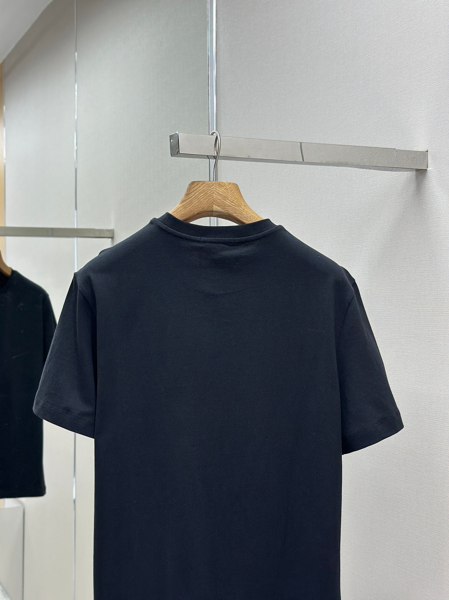 VERSA* Medusa T-Shirt
