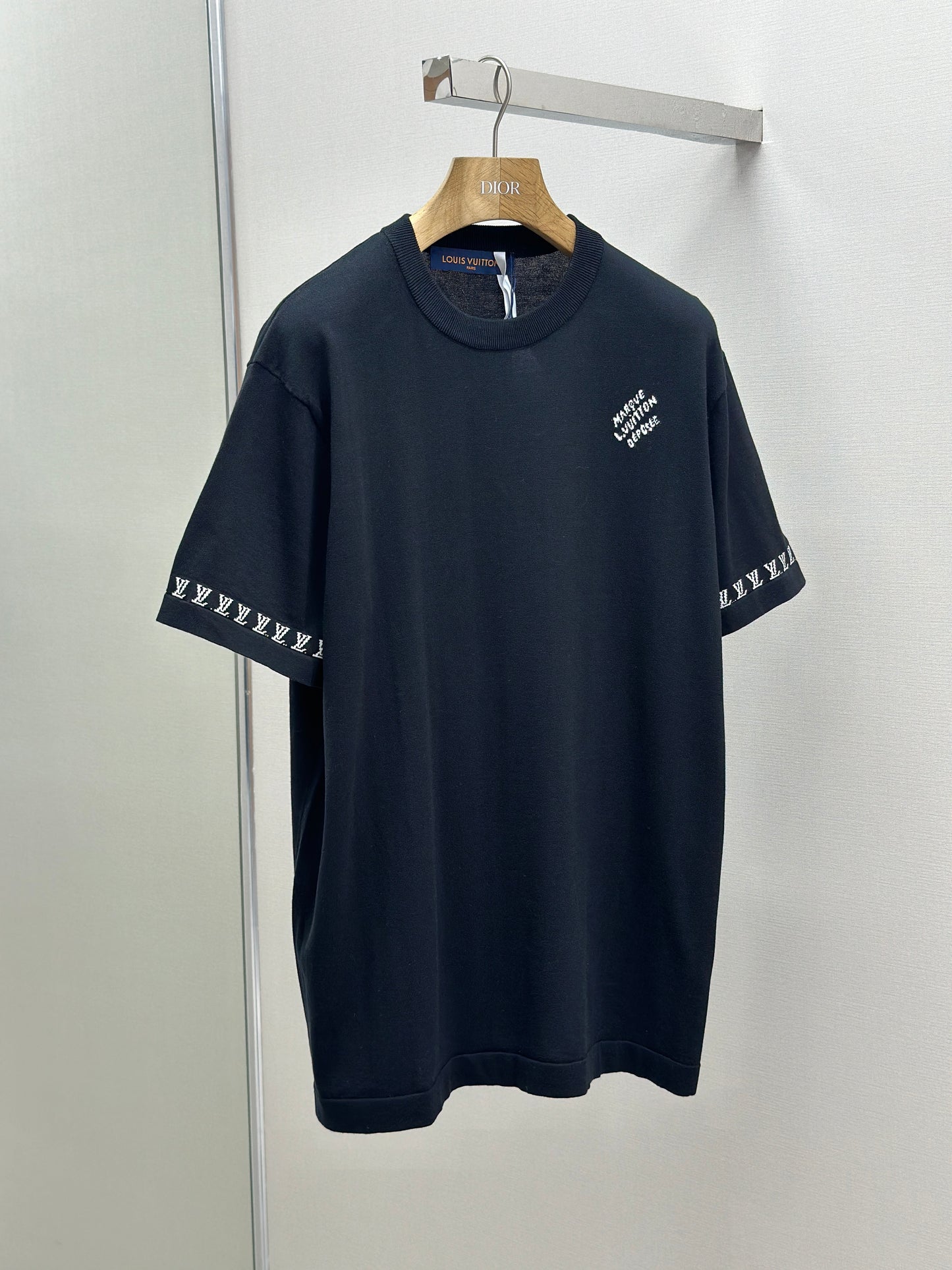 LOUI*V Signature Short-Sleeved Crewneck