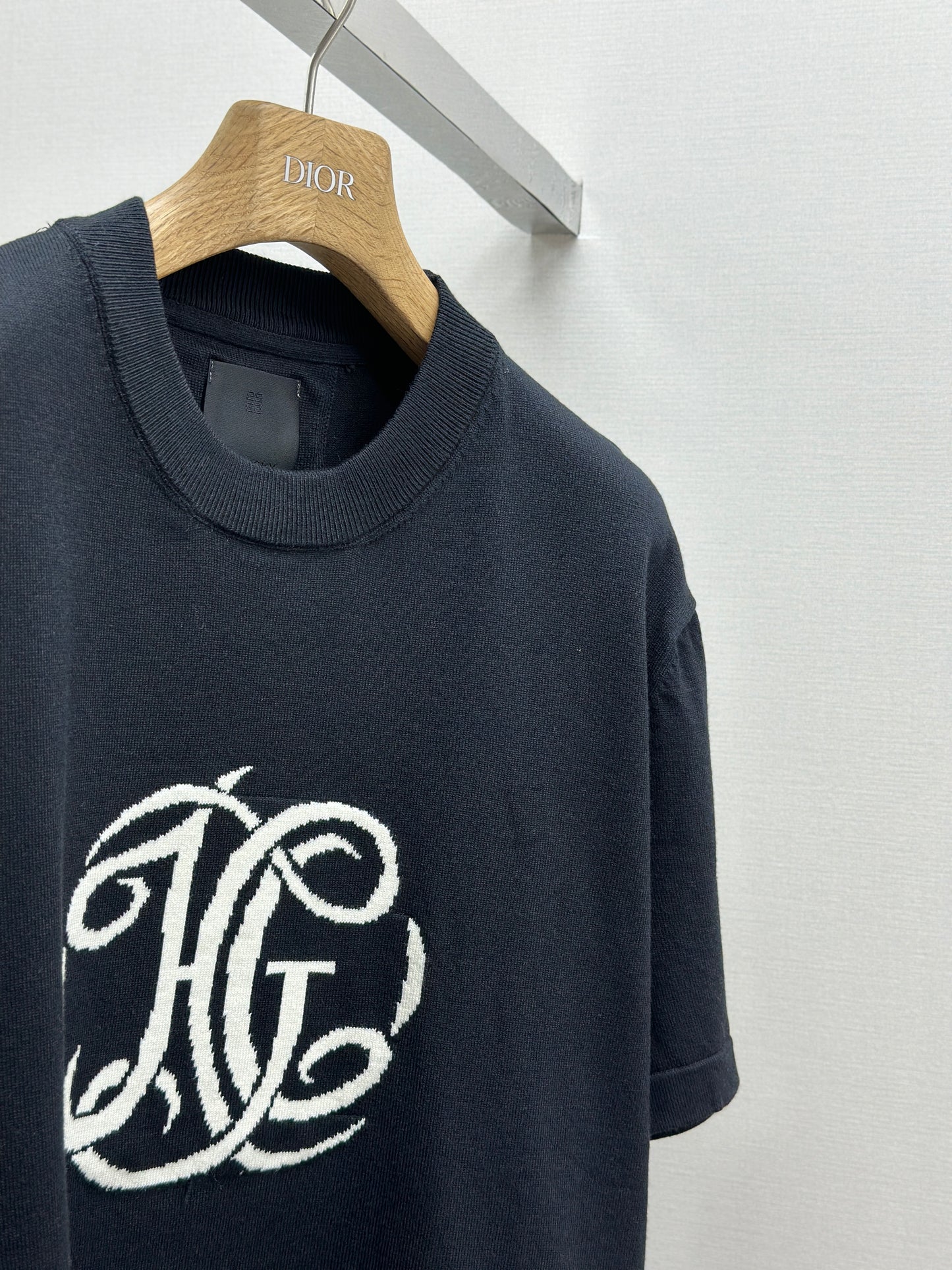 GIV* T-shirt in knit with HG jacquard