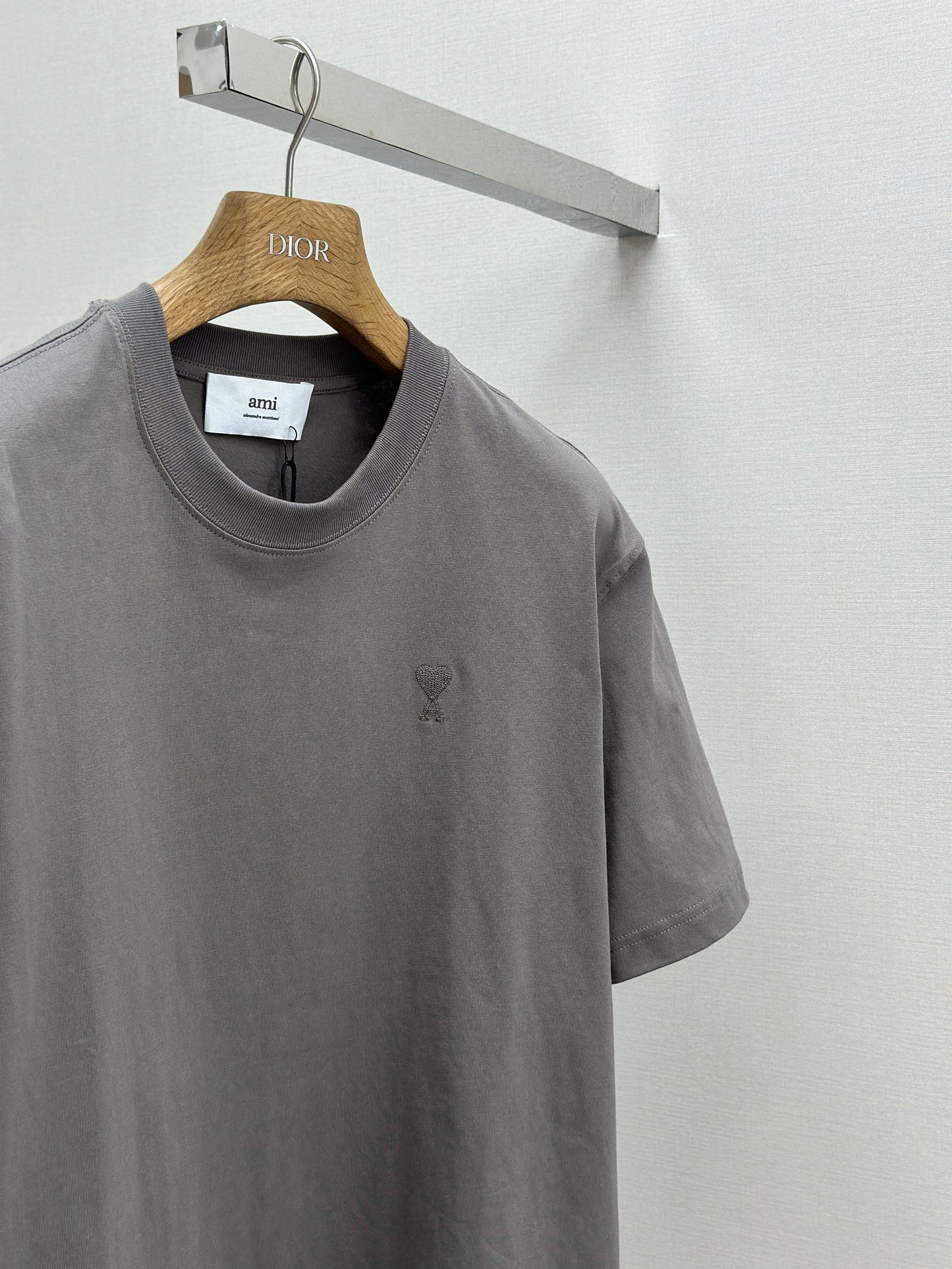 Am1 de Coeur Taupe Cotton Tonal T-Shirt