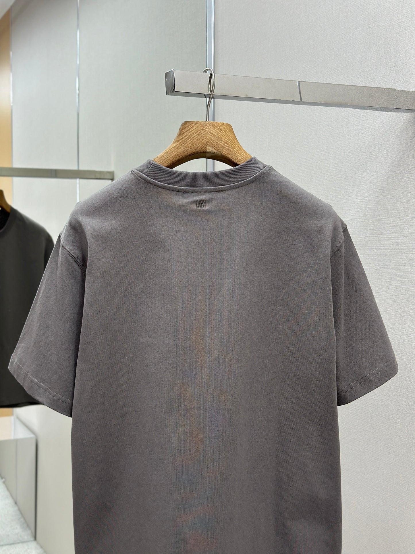 Am1 de Coeur Taupe Cotton Tonal T-Shirt