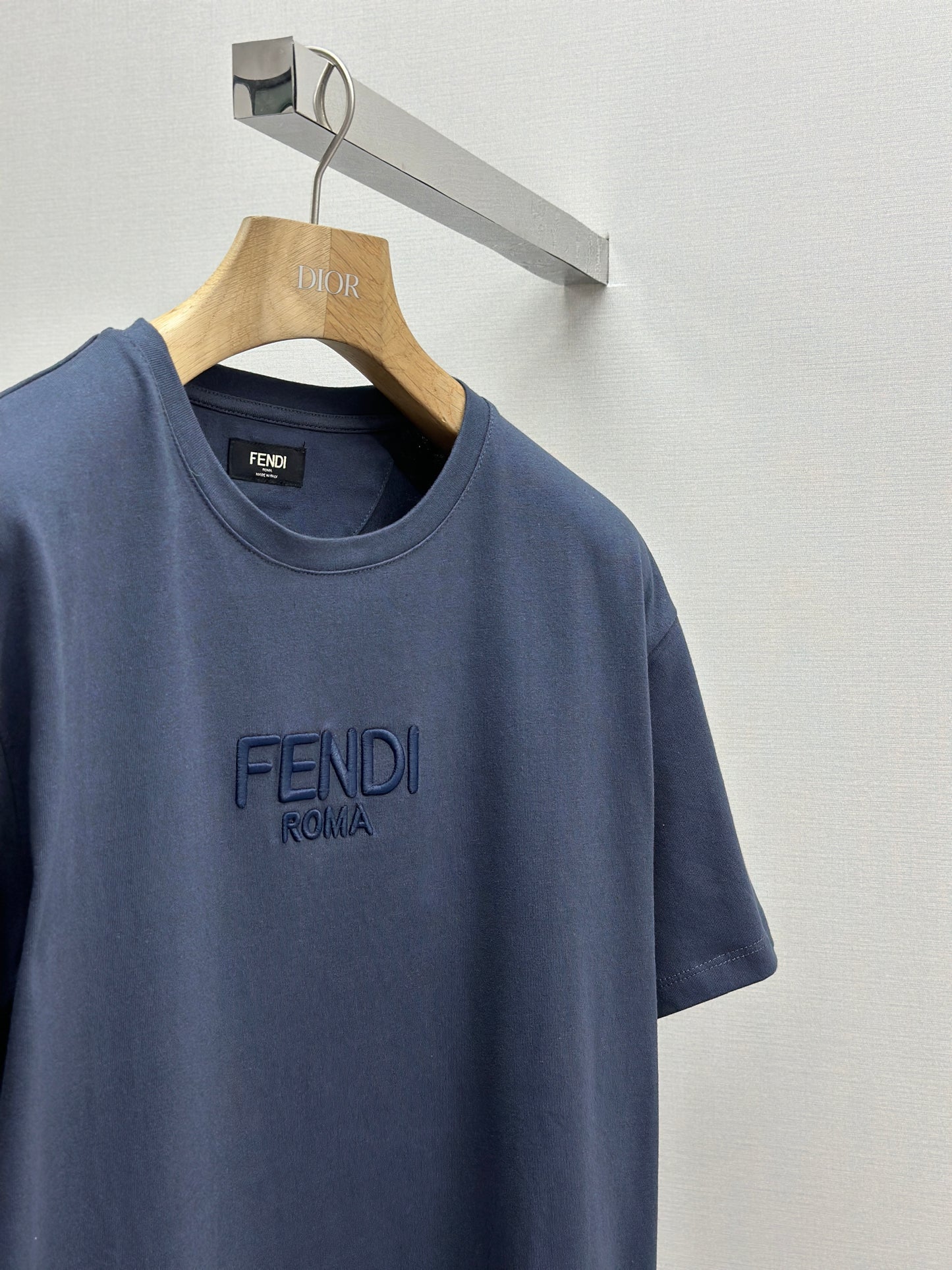 FEND1 Embellished with 3D-effect T-shirt
