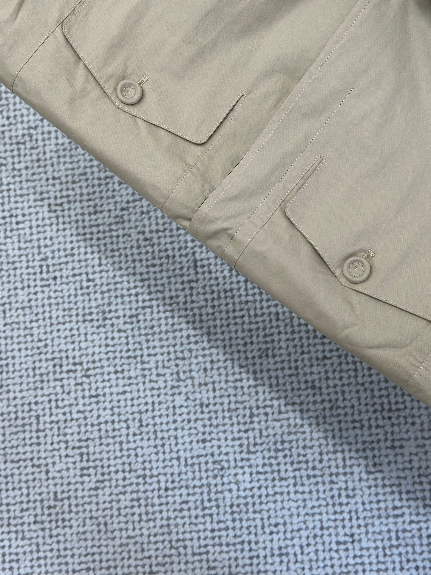 DIO* Jacket with Contrasting Spread Collar