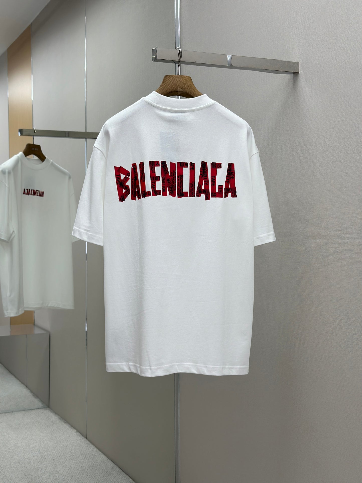 BALENC* security tape logo T-shirt Large Fit