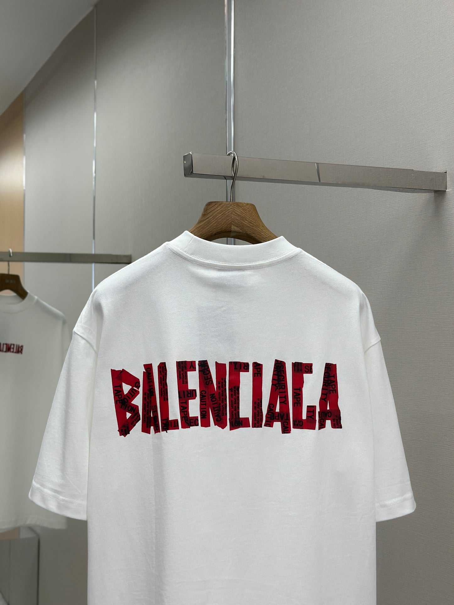 BALENC* security tape logo T-shirt Large Fit