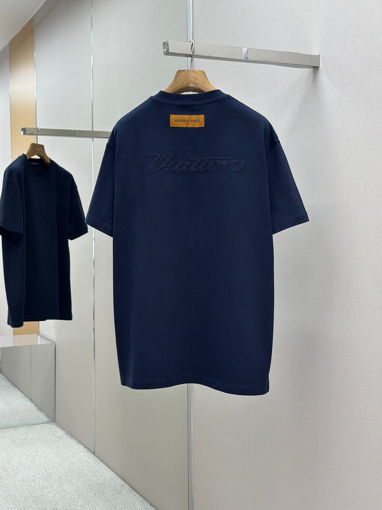LOUI*V Embroidered logo t-shirt