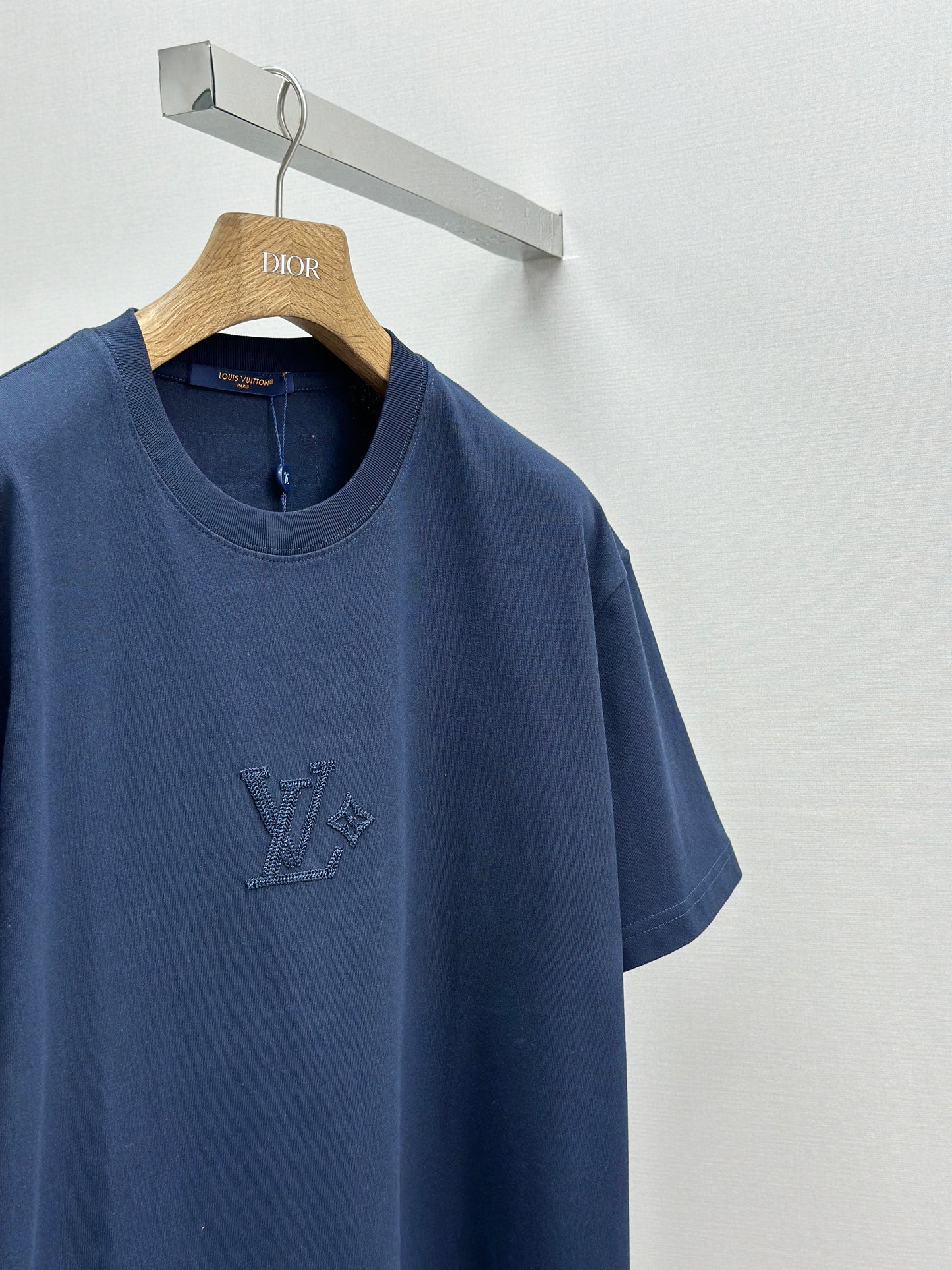 LOUI*V Embroidered logo t-shirt
