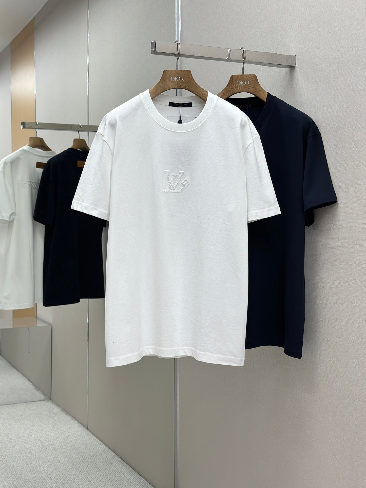 LOUI*V Embroidered logo t-shirt