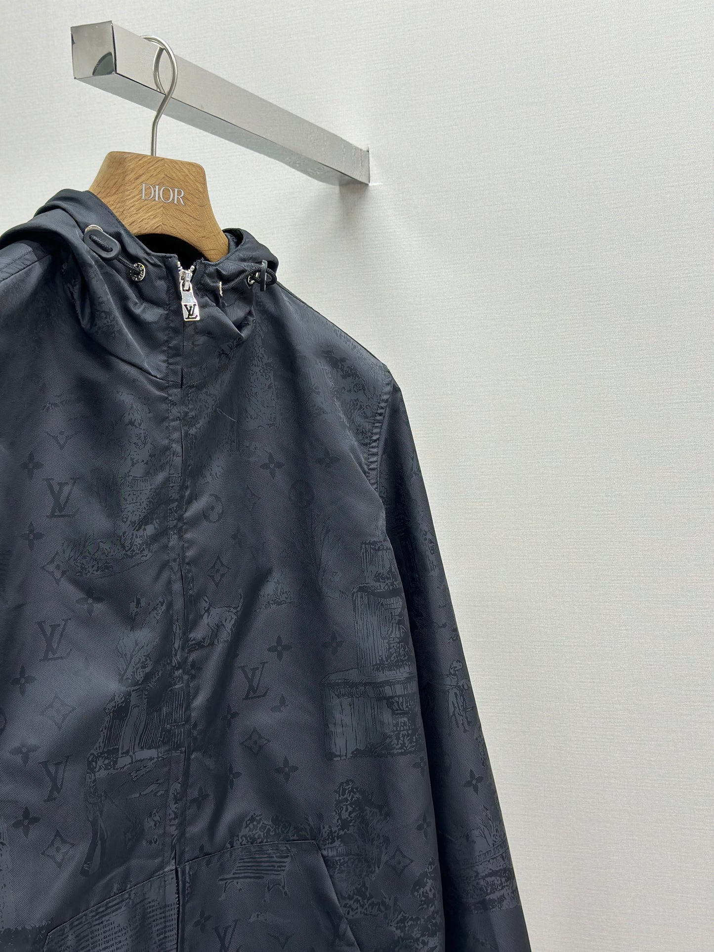 LOUI*V Nylon Windbreaker