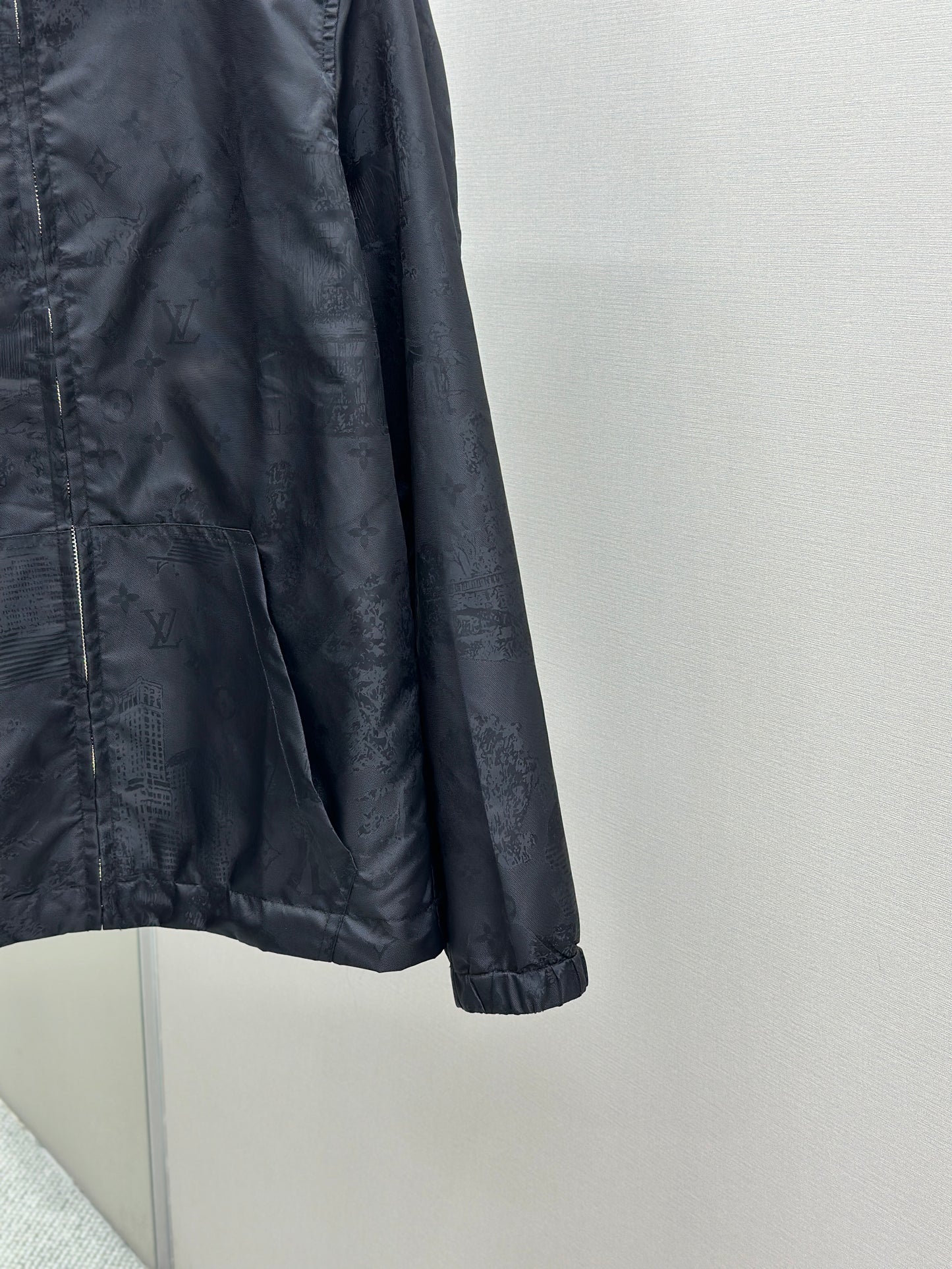 LOUI*V Nylon Windbreaker