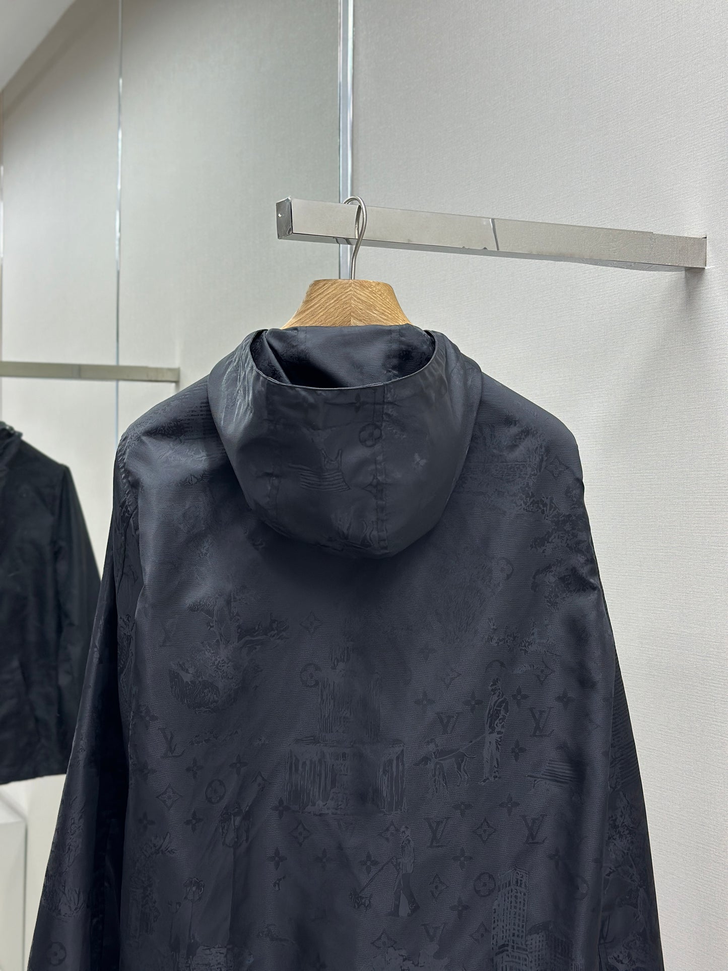 LOUI*V Nylon Windbreaker