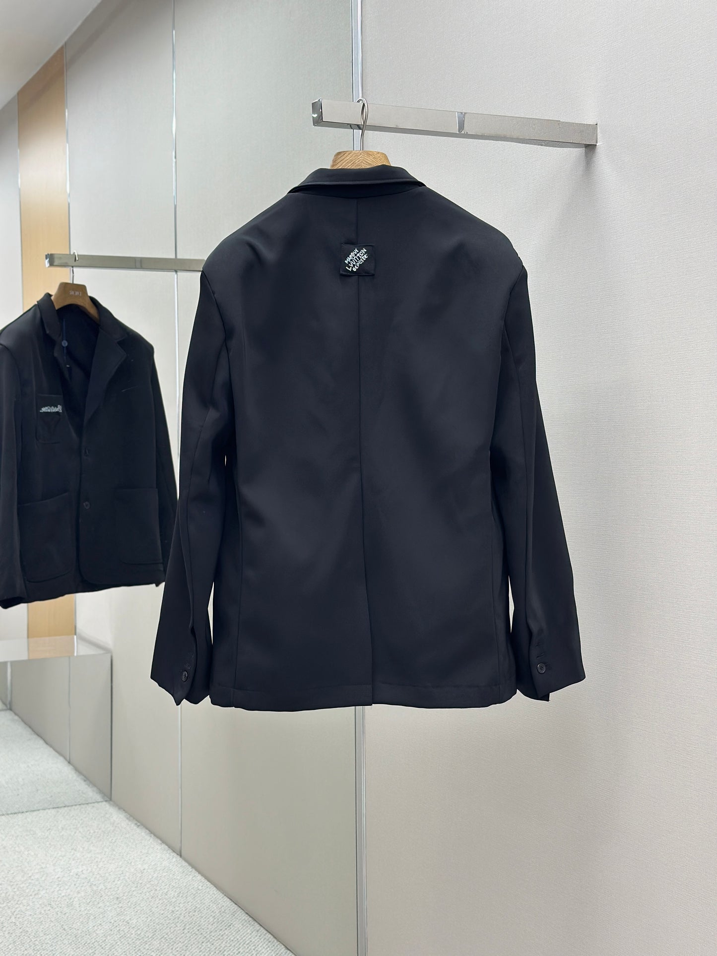 LOUI*V Preppy Relaxed Blazer