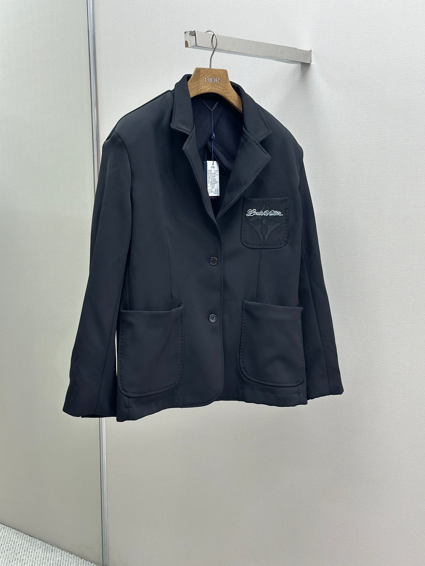 LOUI*V Preppy Relaxed Blazer