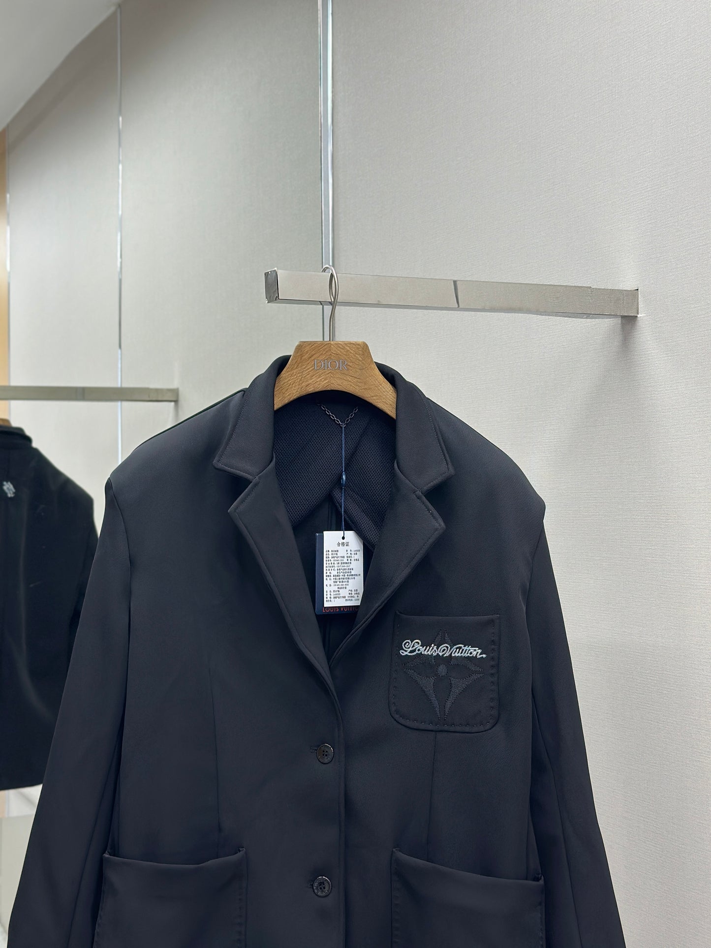 LOUI*V Preppy Relaxed Blazer