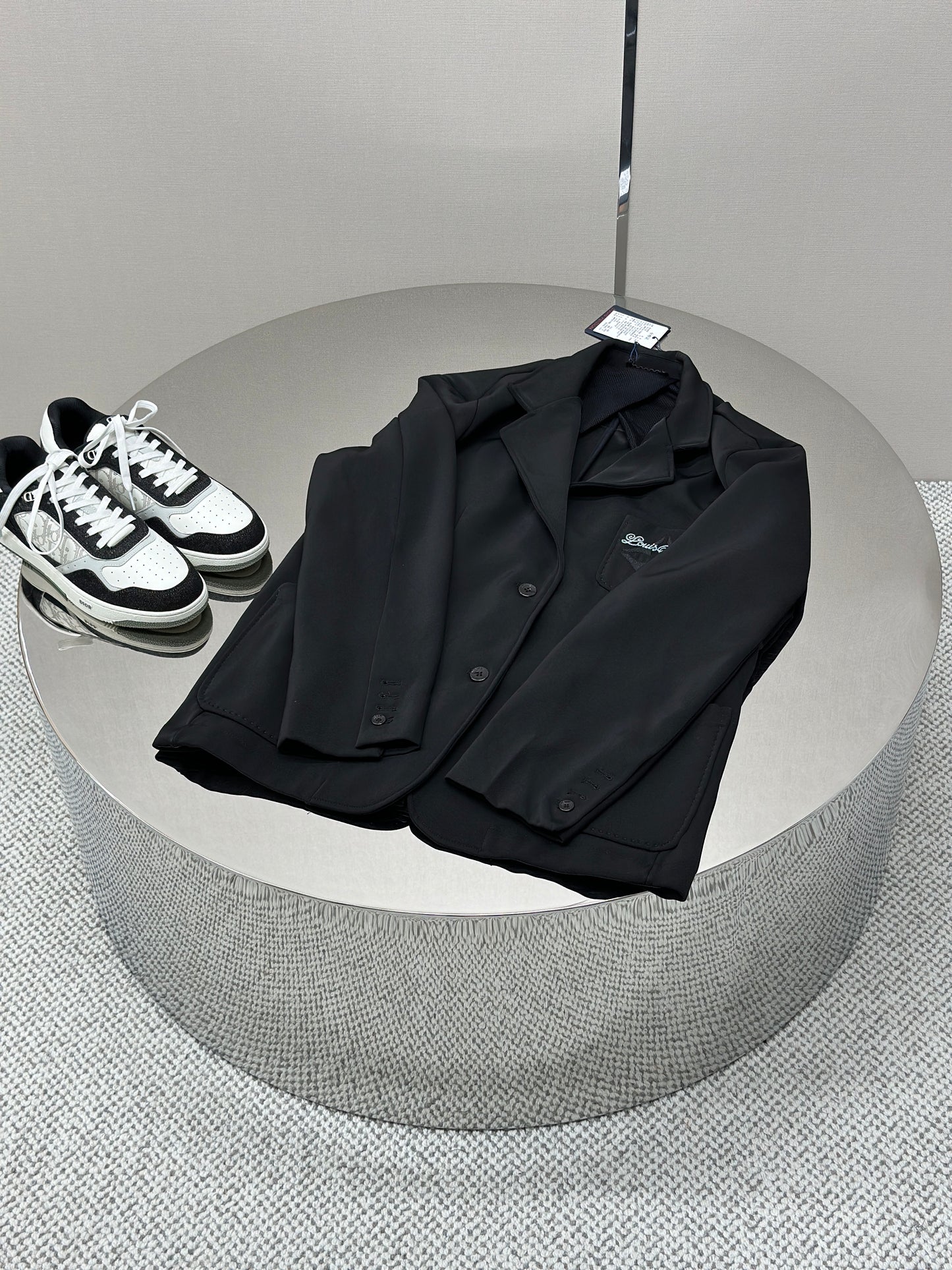 LOUI*V Preppy Relaxed Blazer