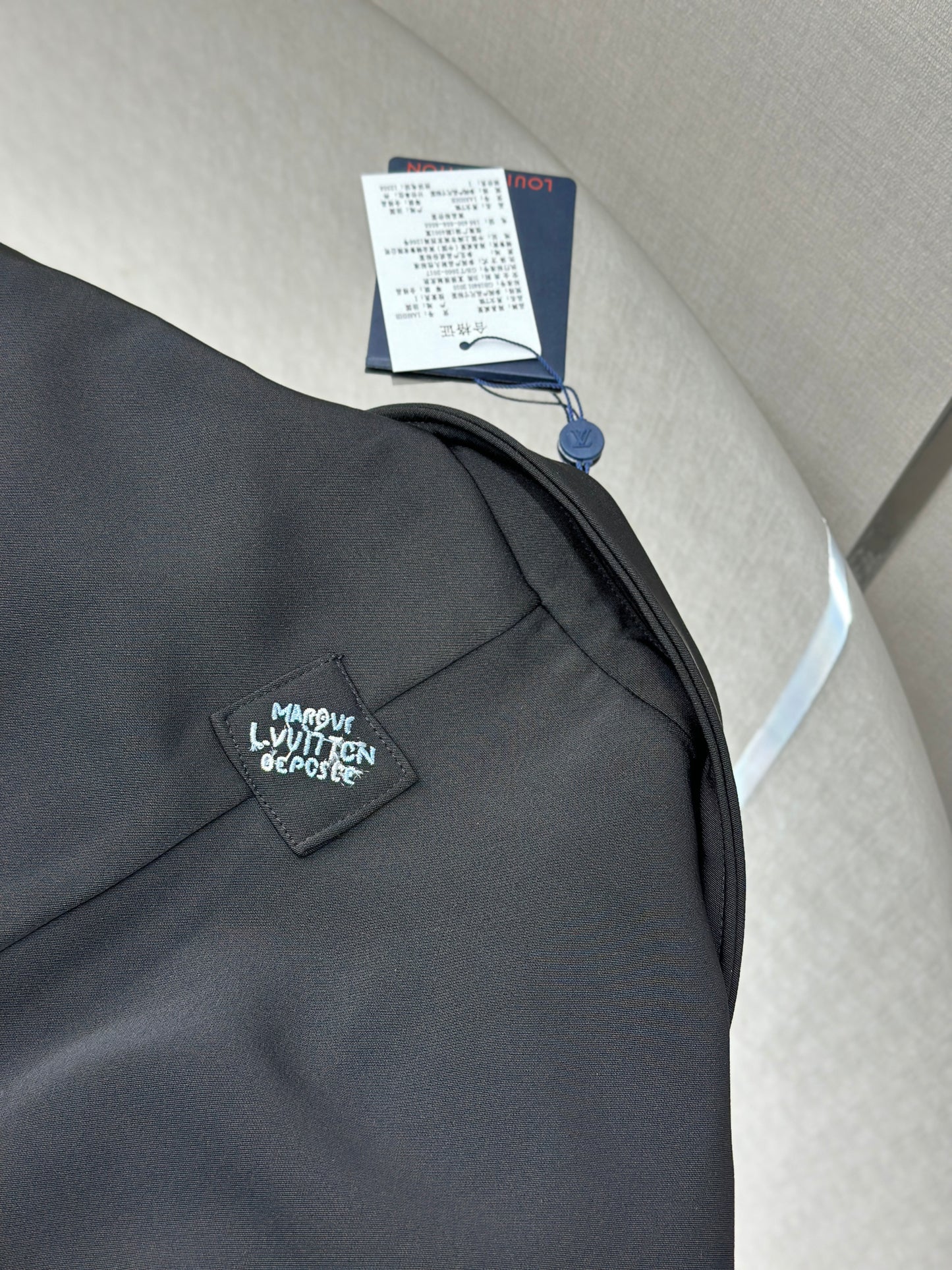 LOUI*V Preppy Relaxed Blazer