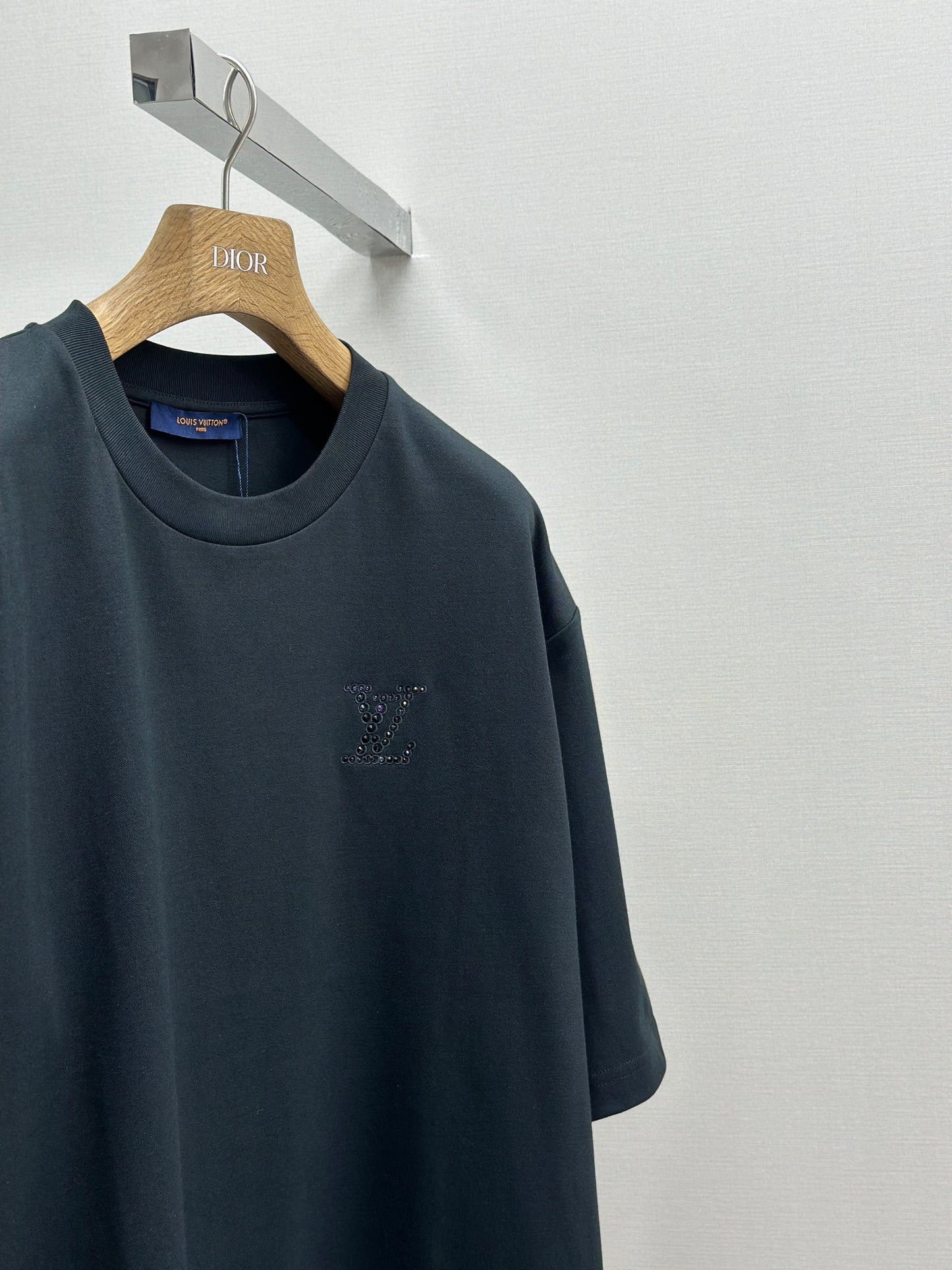 LOUI*V Embellished Jersey T-Shirt