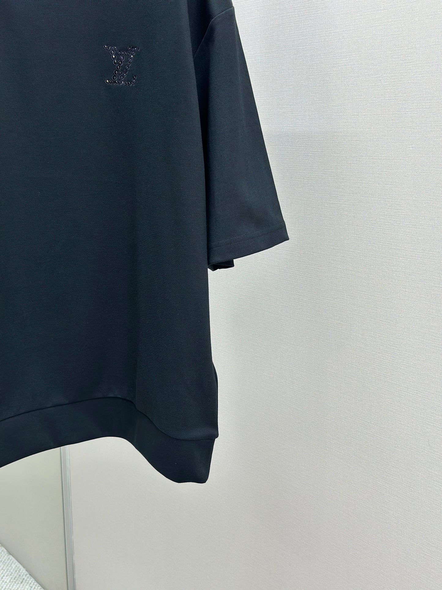LOUI*V Embellished Jersey T-Shirt
