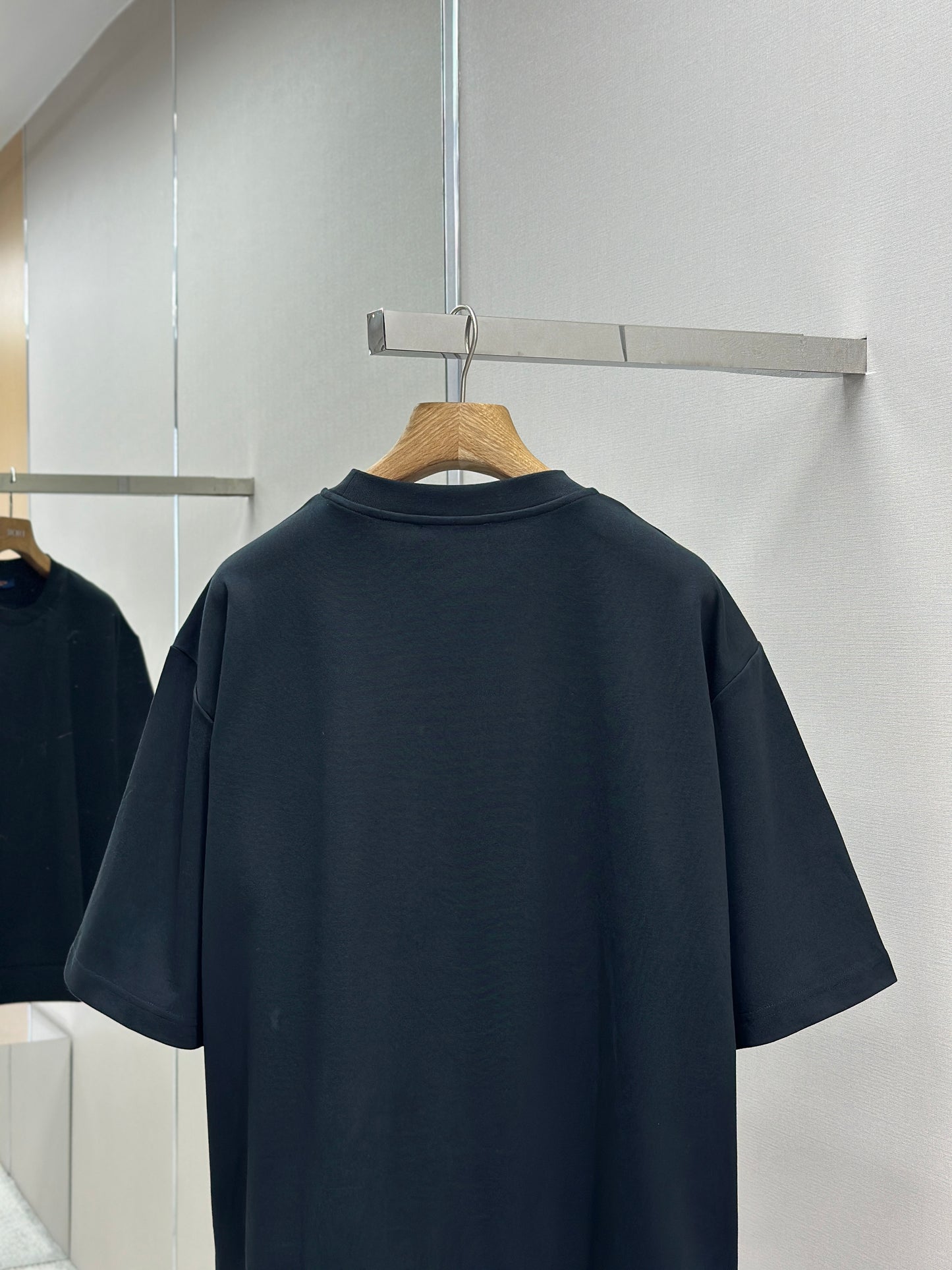 LOUI*V Embellished Jersey T-Shirt