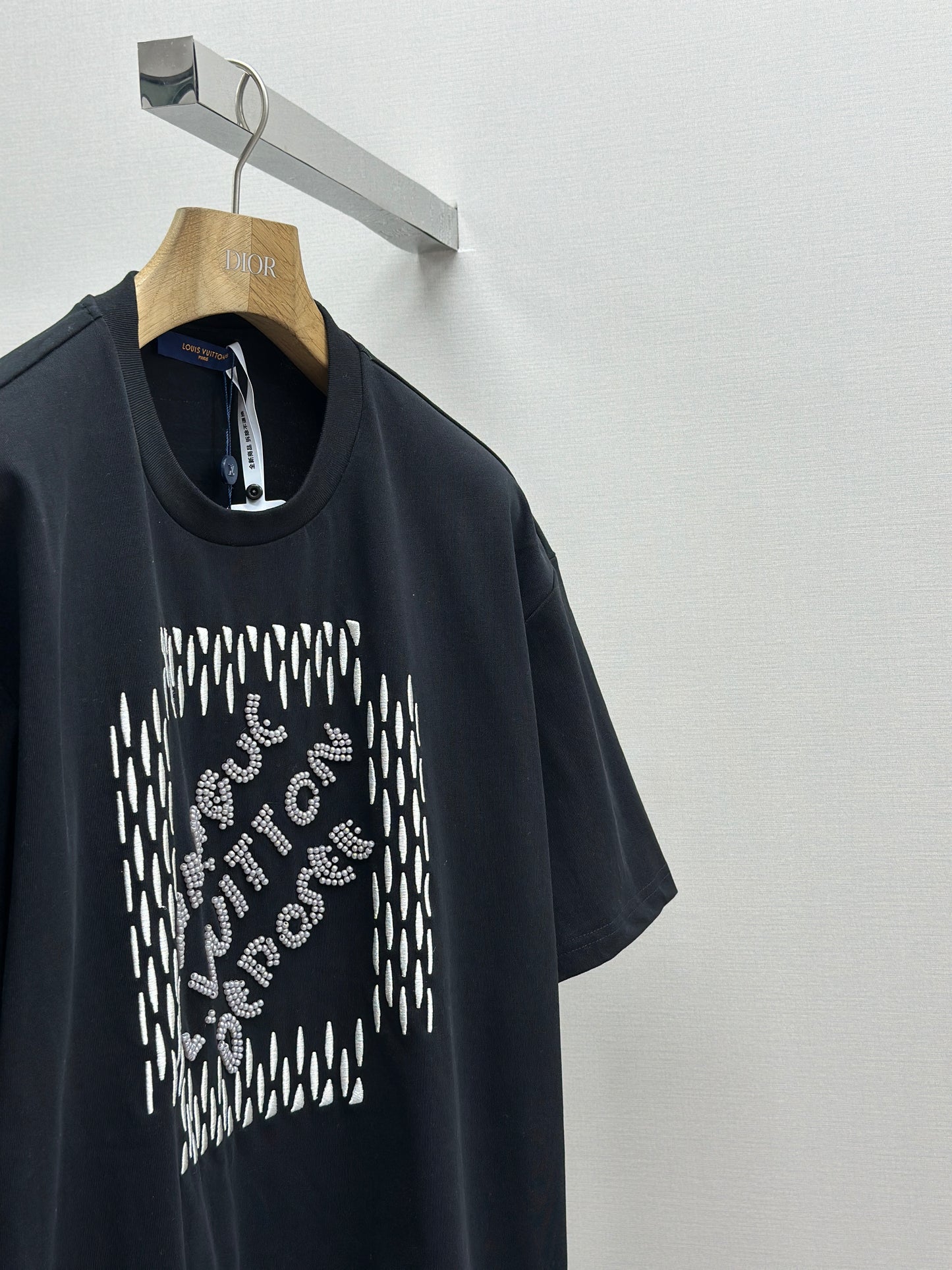 LOUI*V Embroidered Signature Cotton T-Shirt