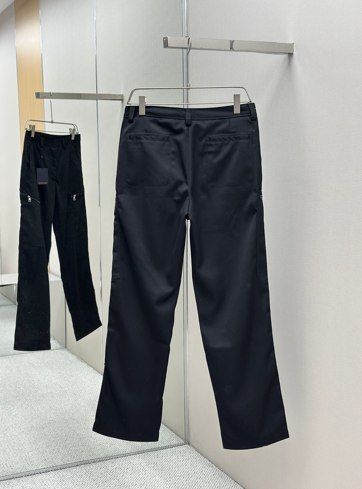 LOUI*V Tailored Wool Cargo Pants
