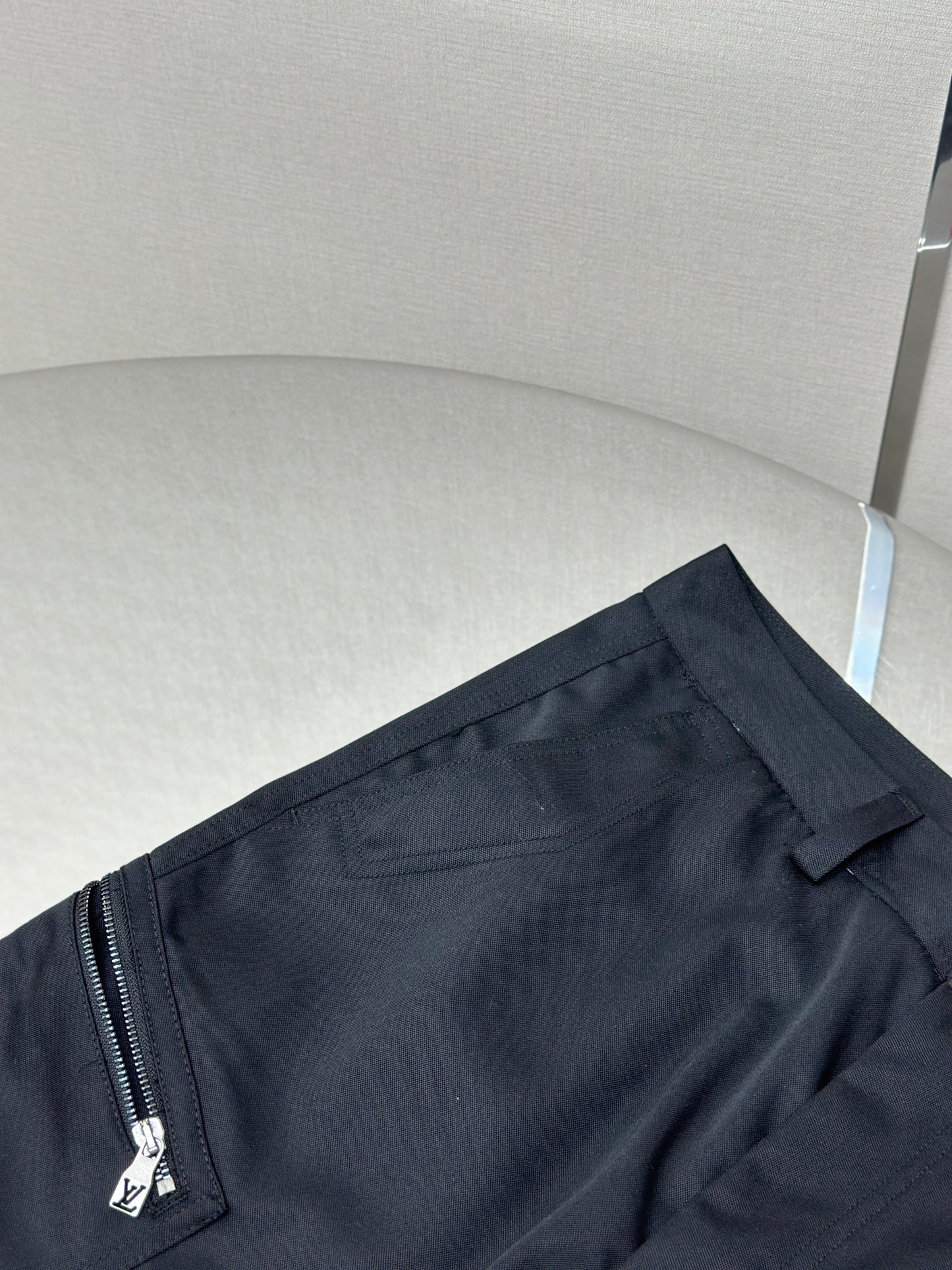 LOUI*V Tailored Wool Cargo Pants