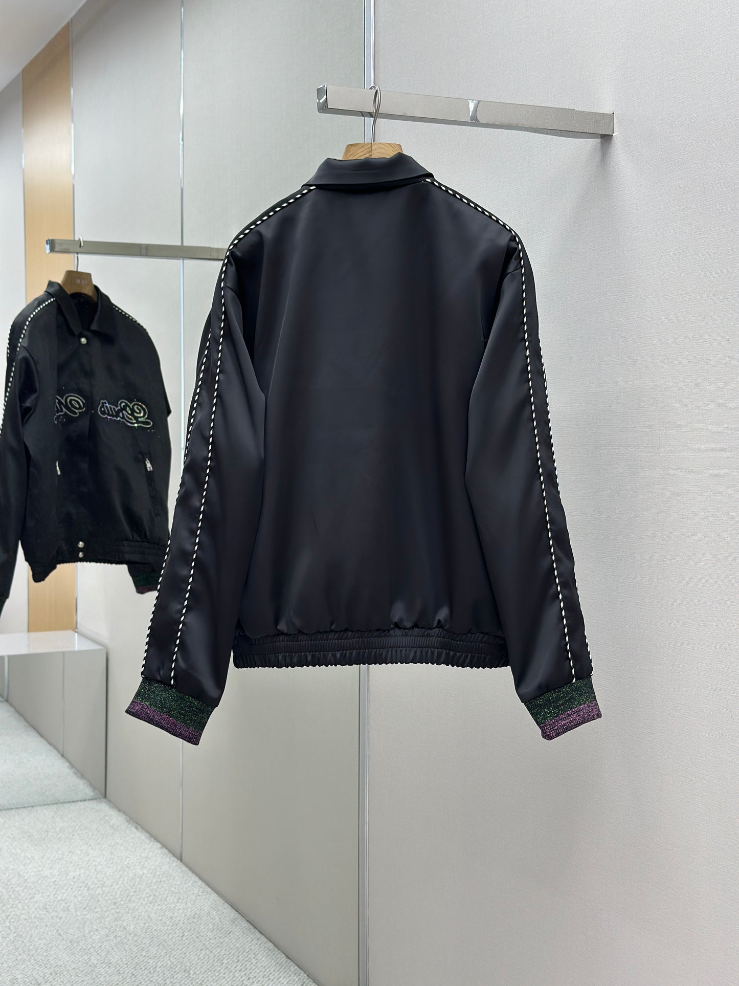 LOUI*V Embellished Souvenir Blouson