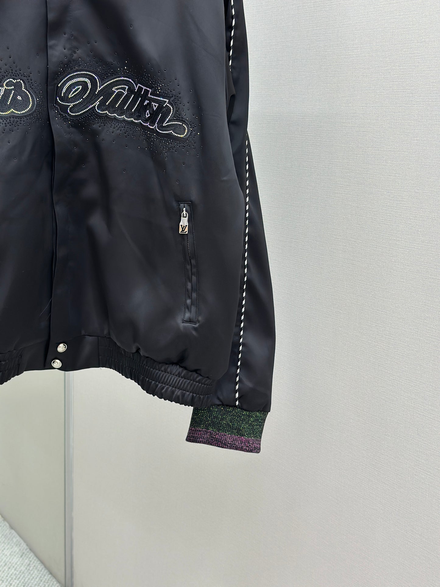 LOUI*V Embellished Souvenir Blouson