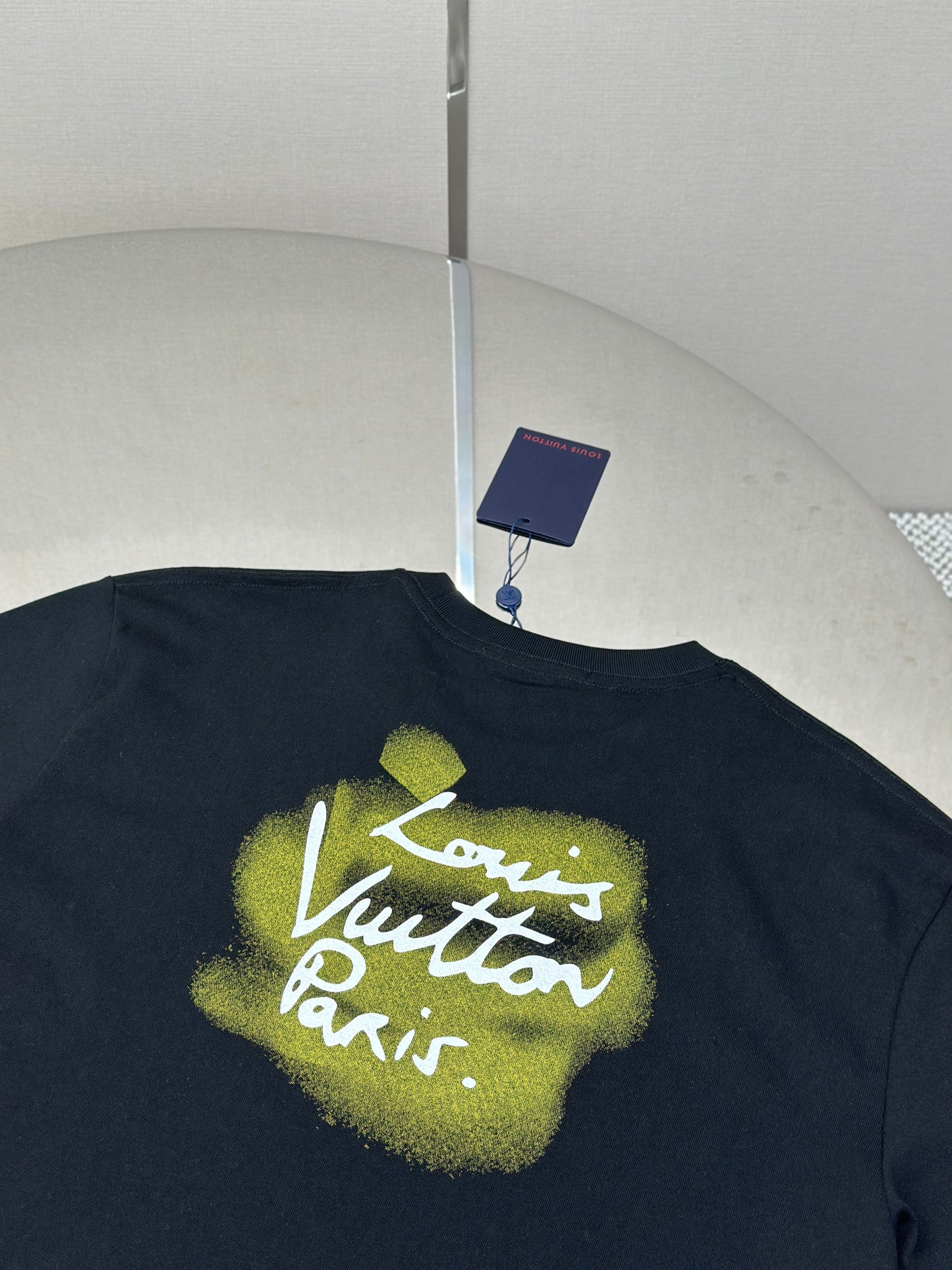 LOUI*V Glow Signature T-Shirt