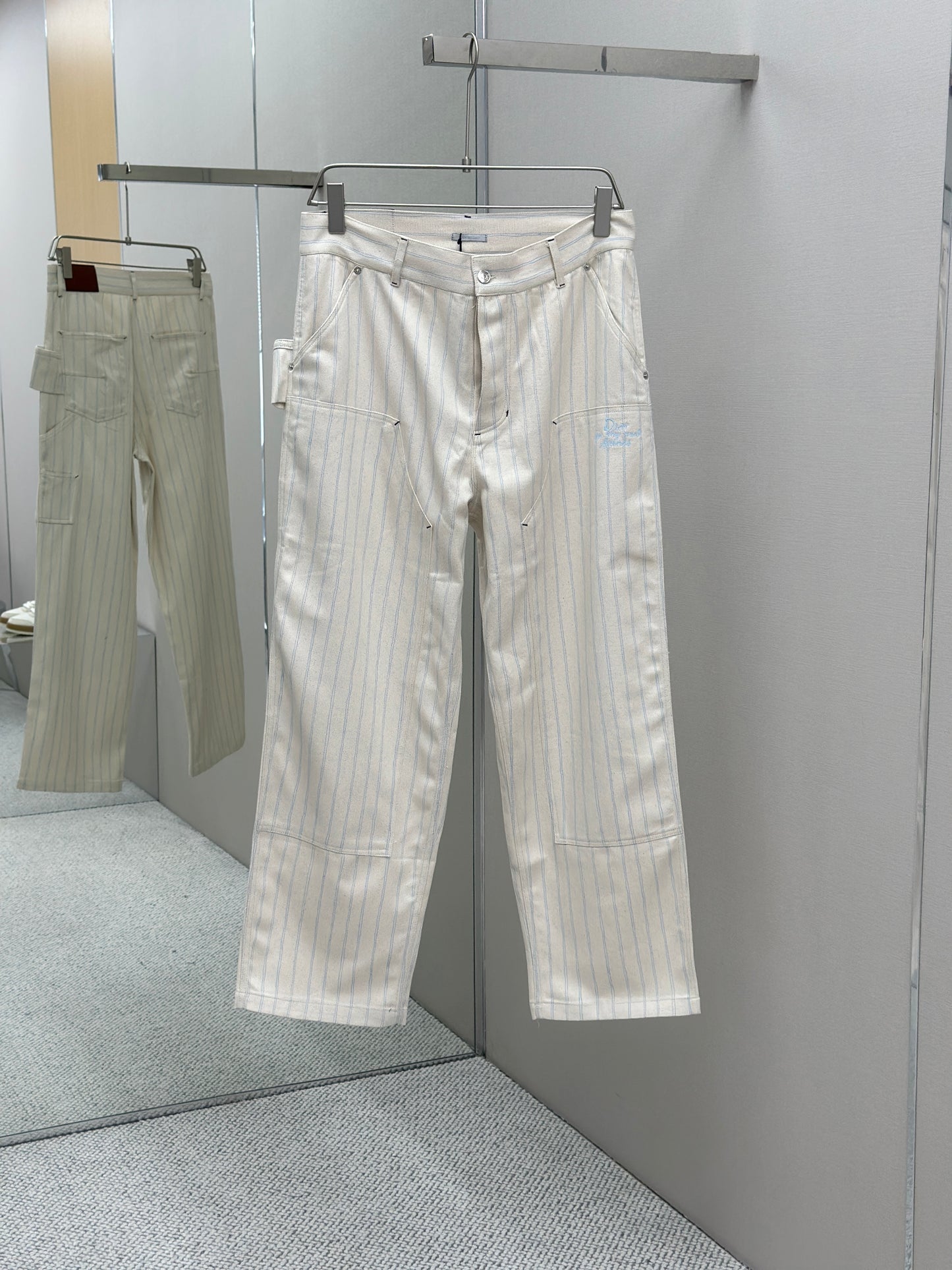 DIO* AND HYLT0N NEL Carpenter Jeans