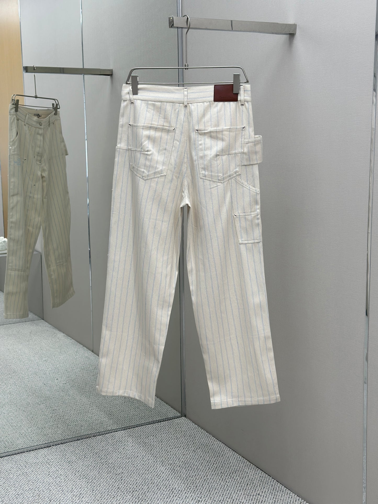 DIO* AND HYLT0N NEL Carpenter Jeans