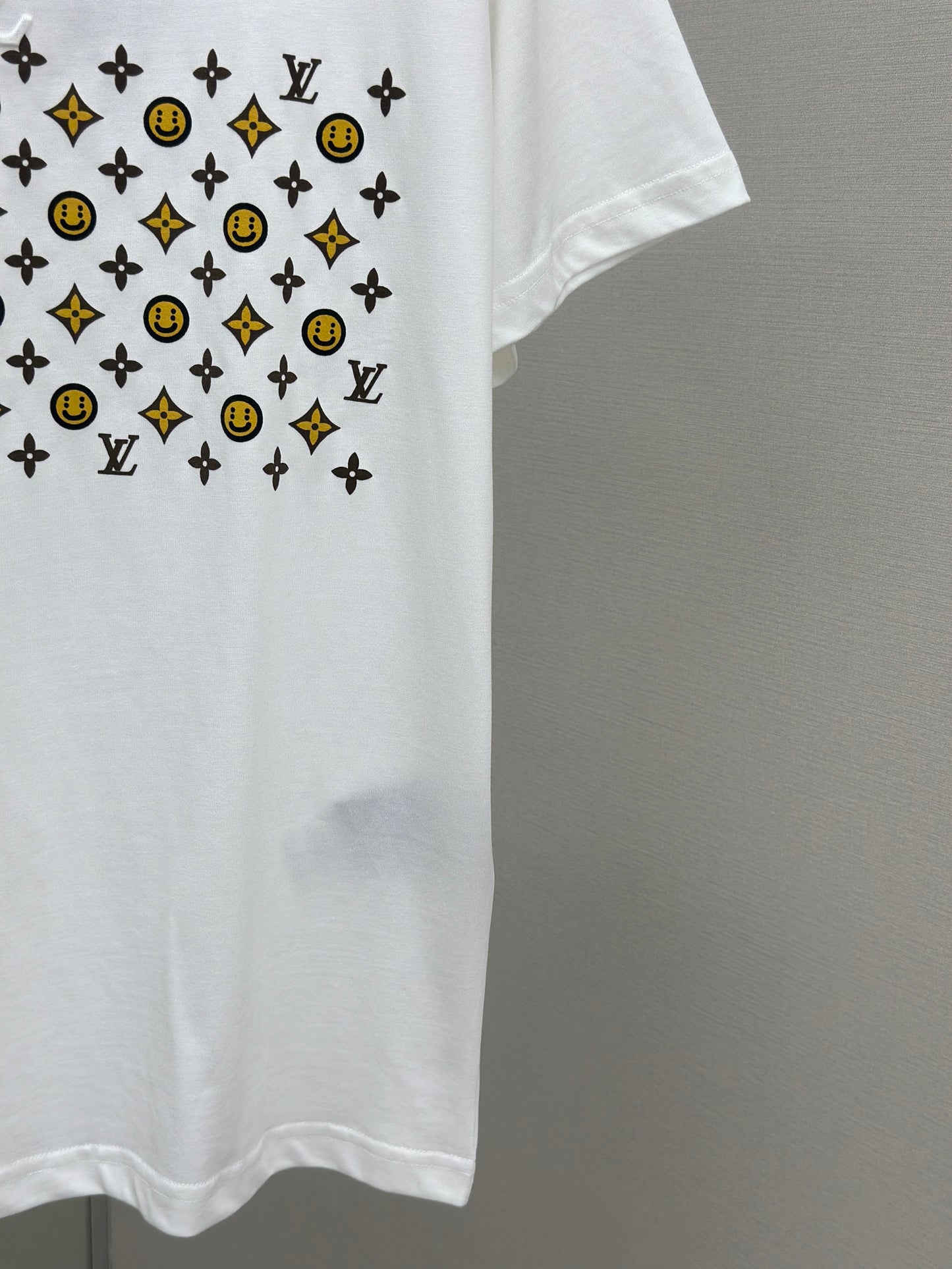 LOUI*V X NIGO Smiley face T-shirt