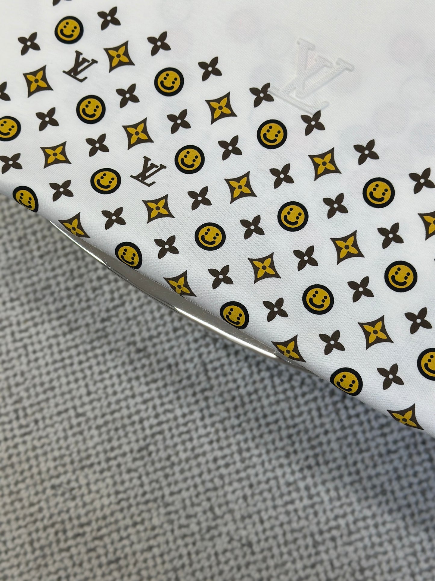 LOUI*V X NIGO Smiley face T-shirt