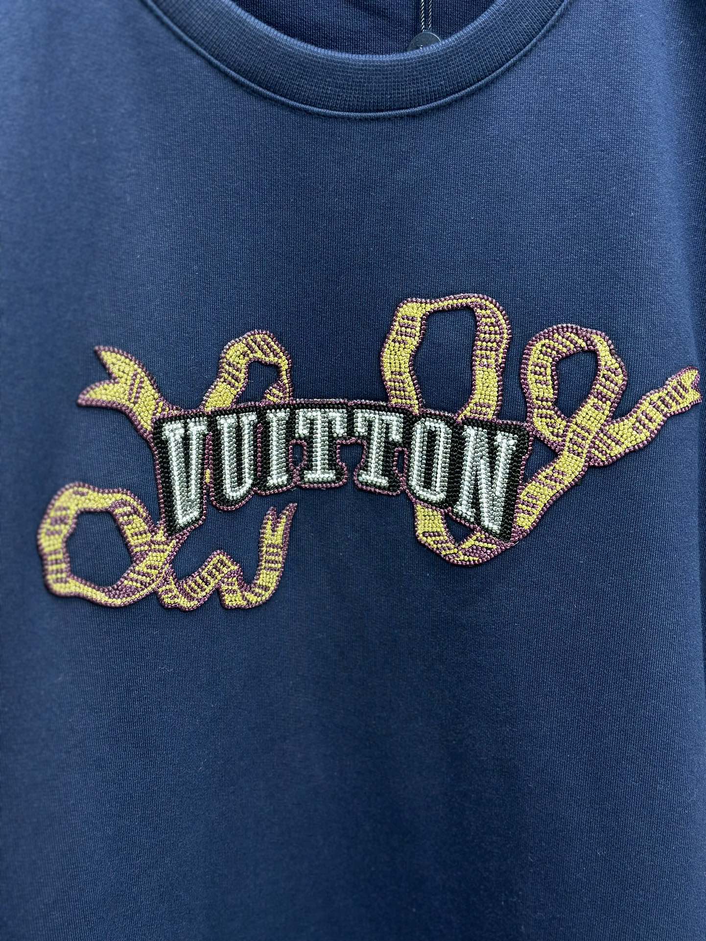 LOUI*V Embroidered Cotton Crewneck