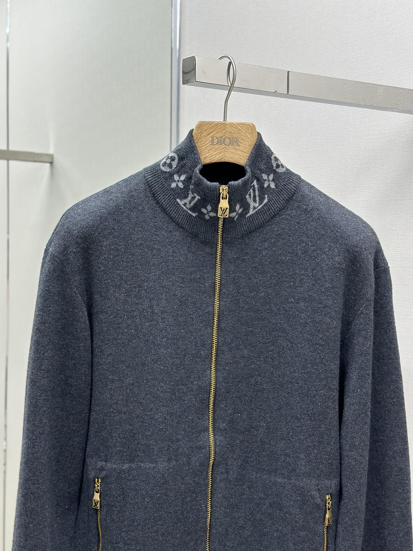 LOUI*V Double Face Knit Wool Travel Blouson