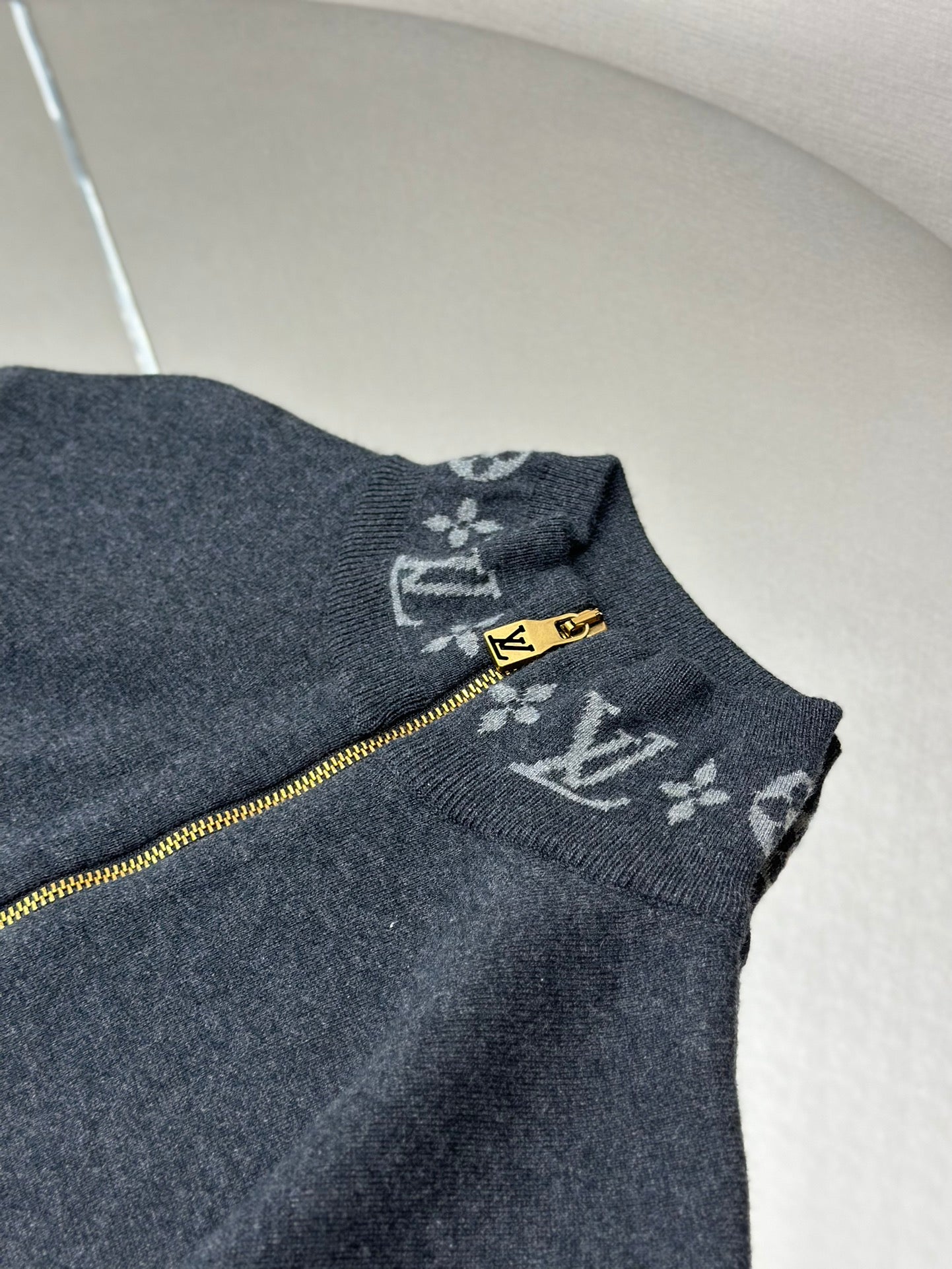LOUI*V Double Face Knit Wool Travel Blouson