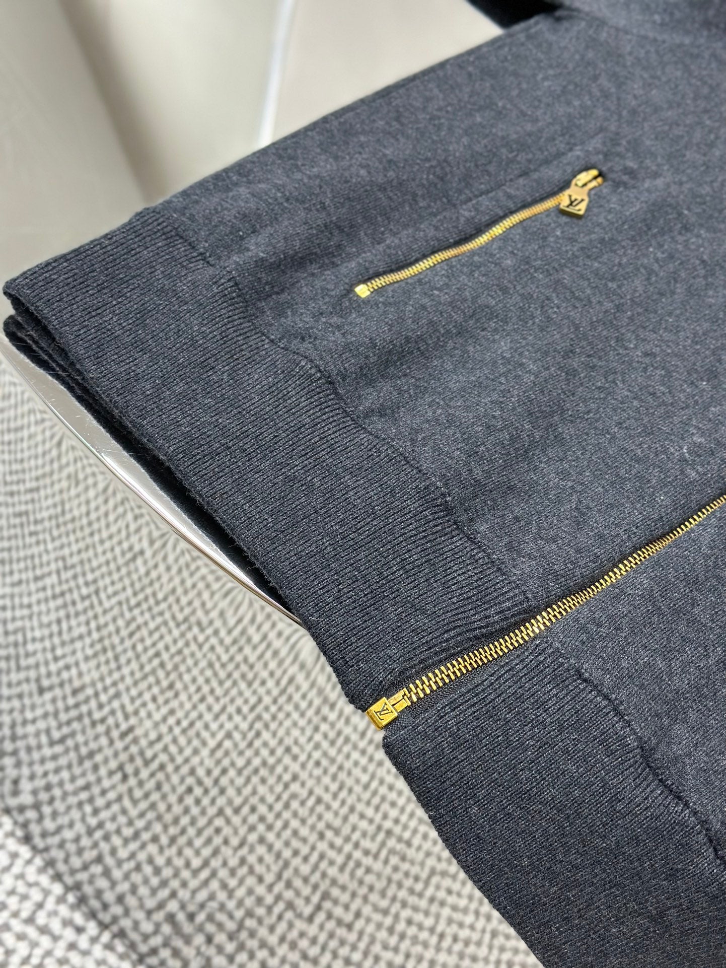 LOUI*V Double Face Knit Wool Travel Blouson