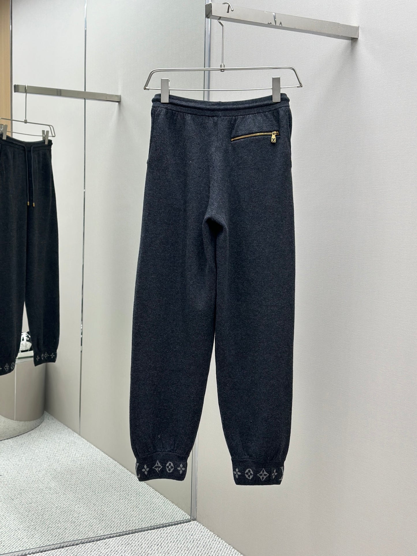 LOUI*V Double Face Knit Wool Travel Pants