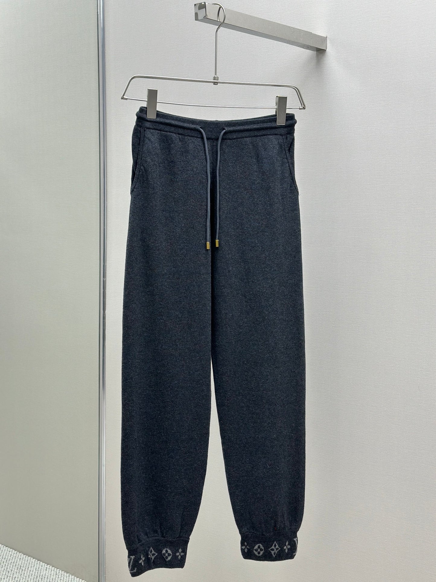 LOUI*V Double Face Knit Wool Travel Pants