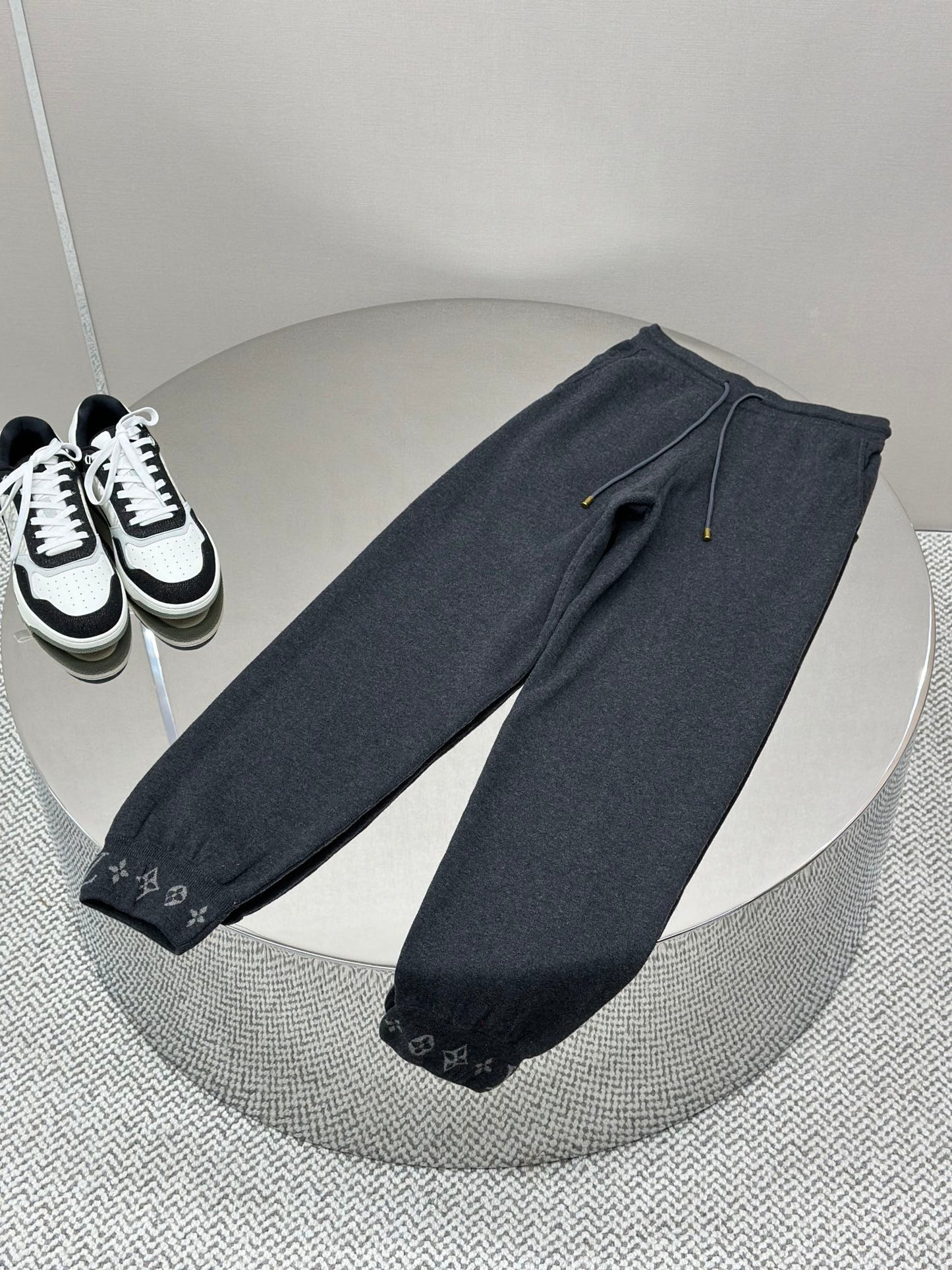 LOUI*V Double Face Knit Wool Travel Pants